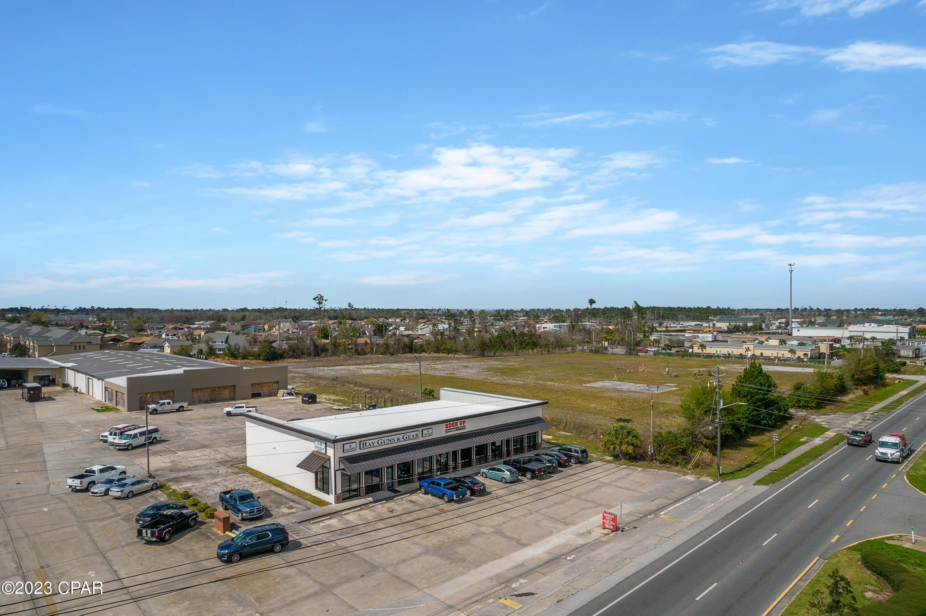 [No Recorded Subdiv] - Commercial Sale