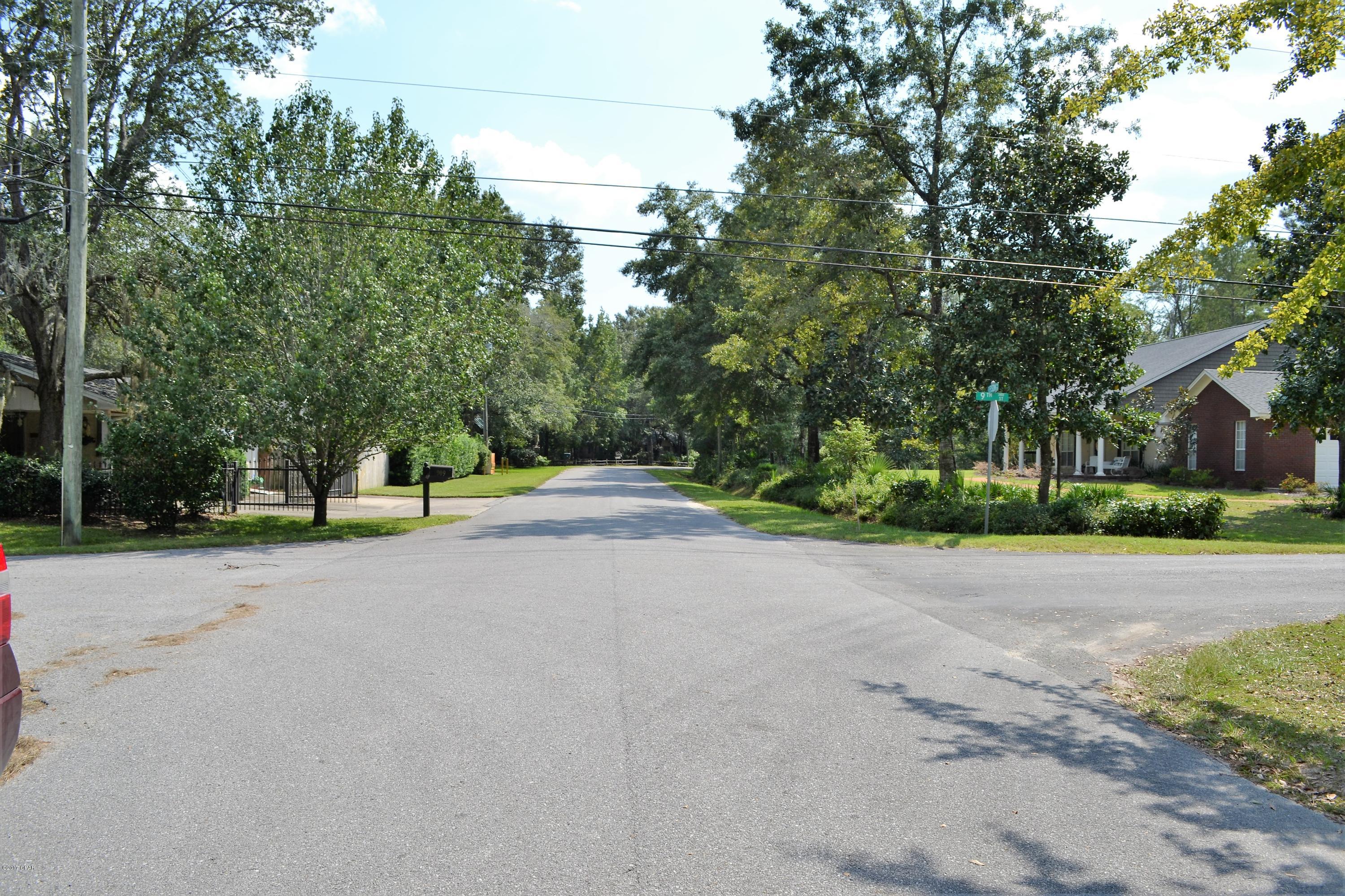 College Point Est 1st Sec - Land