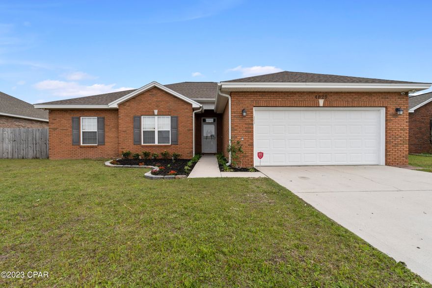 Beautiful 3 bedroom/2 bath open floor plan brick home in Cherokee Heights. Large kitchen/dining area with tons of cabinet space and a pantry. Screened in porch with two doors provided access to the over-sized fully fenced backyard. Split bedroom design with the master bedroom having a tray ceiling and vaulted ceiling in the living room.  2018 Roof, HVAC and Water Heater.

All measurements are approximate and should be verified by the Buyer if important.