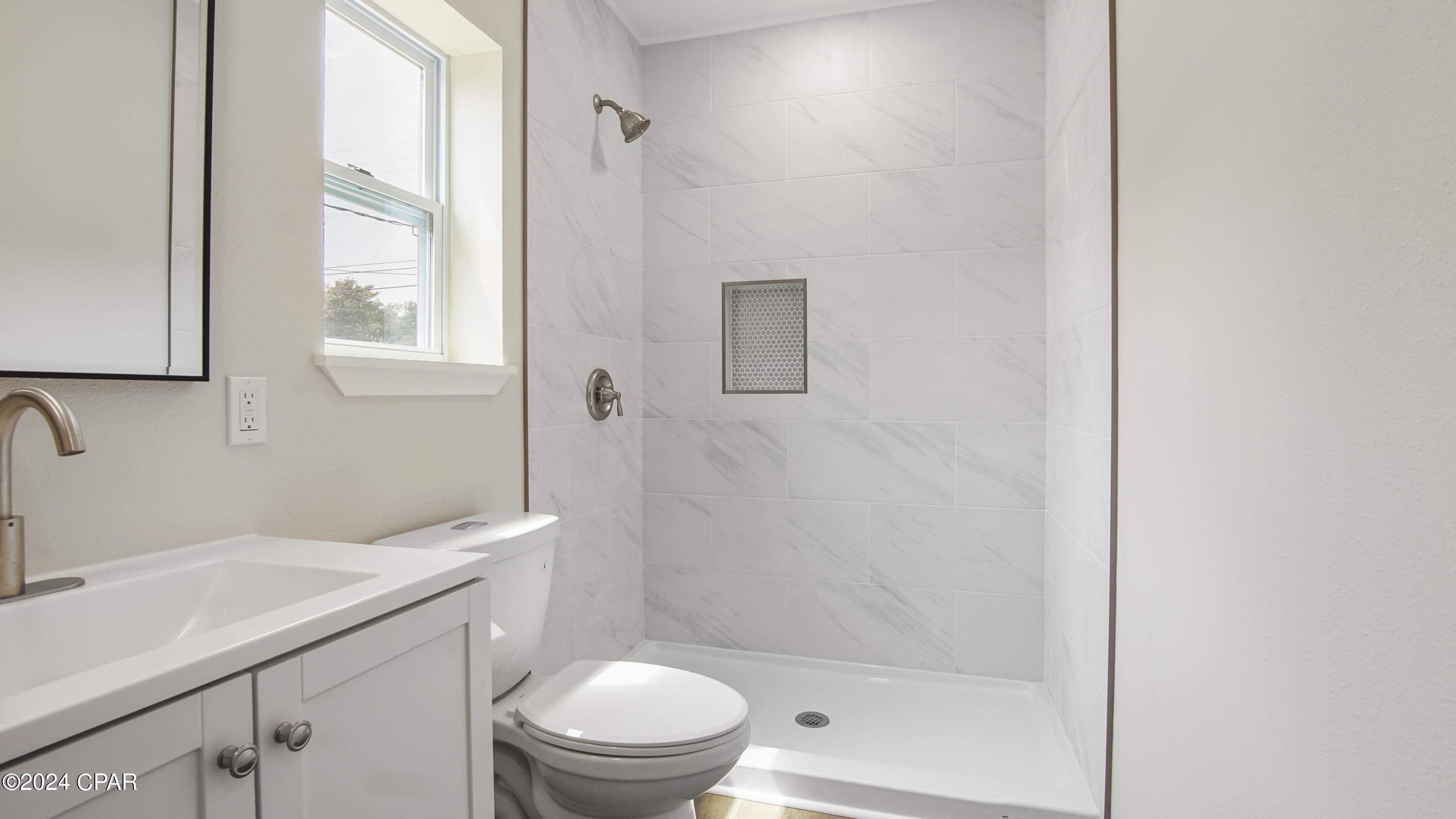 Cove Terrace - Residential