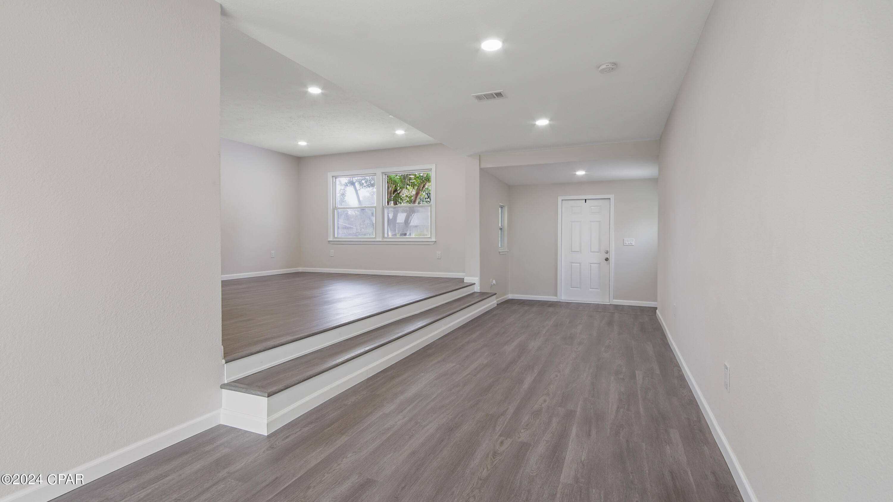 Cove Terrace - Residential