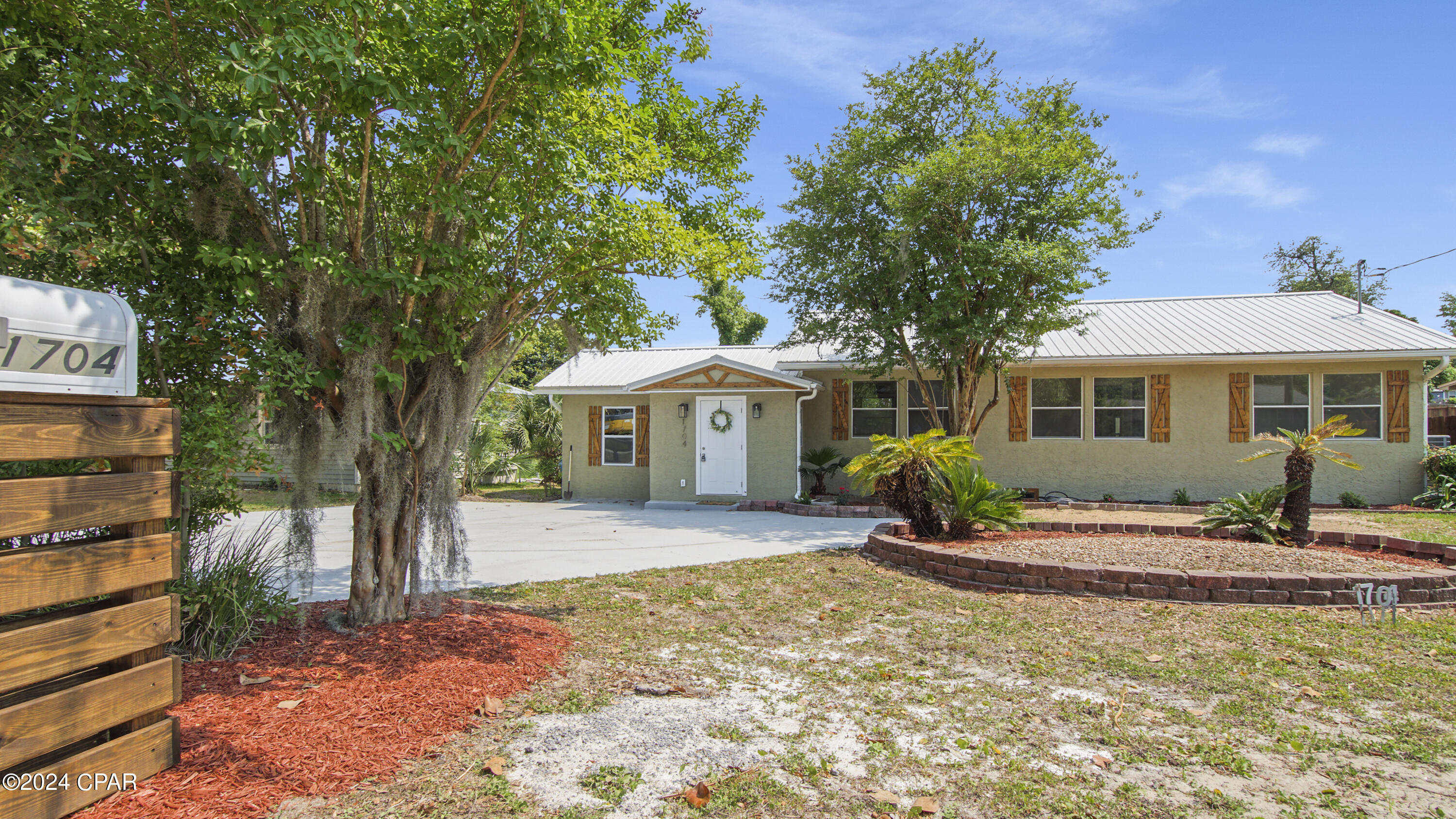 Cove Terrace - Residential