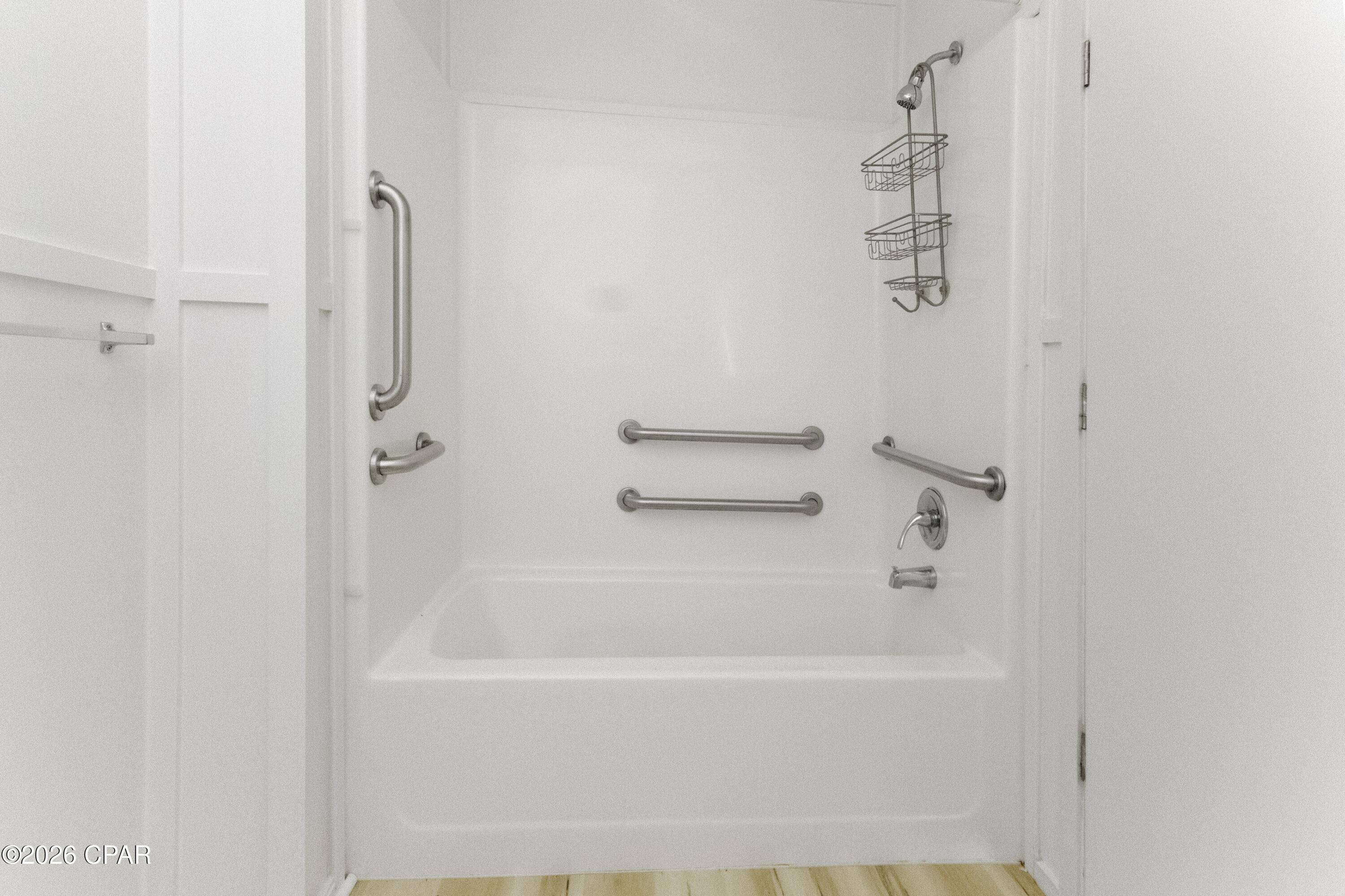 St And Bay Dev Co - Residential