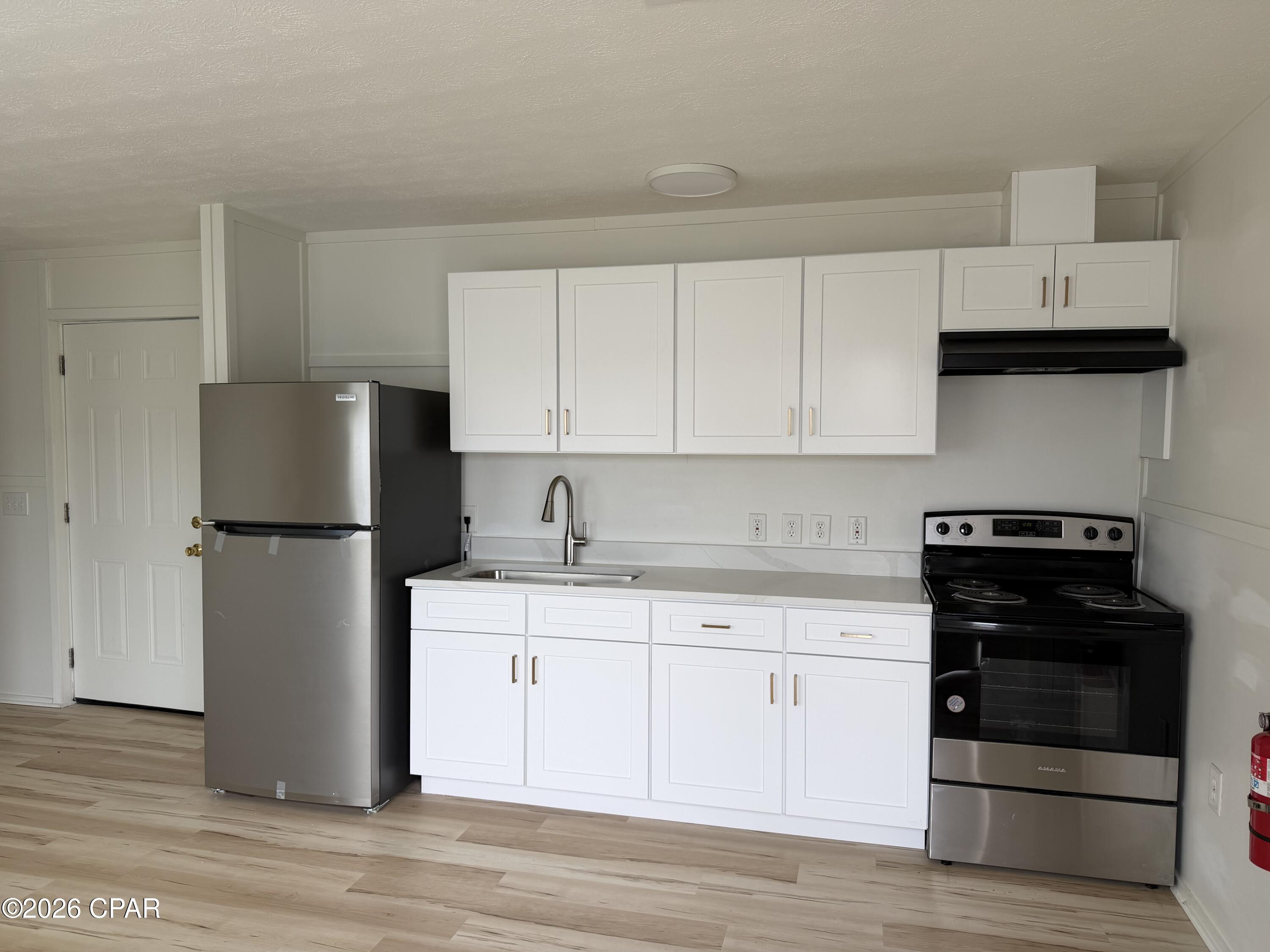 St And Bay Dev Co - Residential