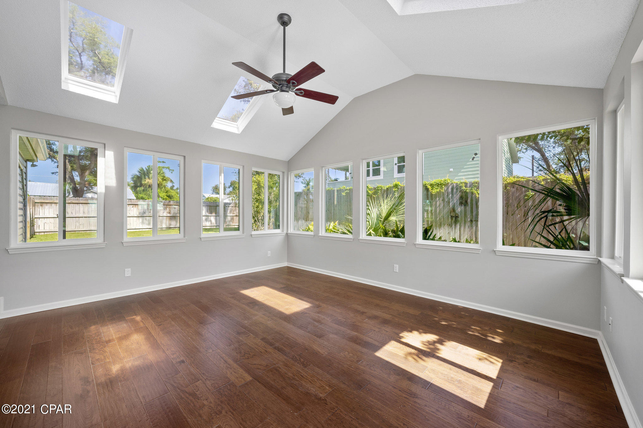 Sudduths 1st Add - Residential