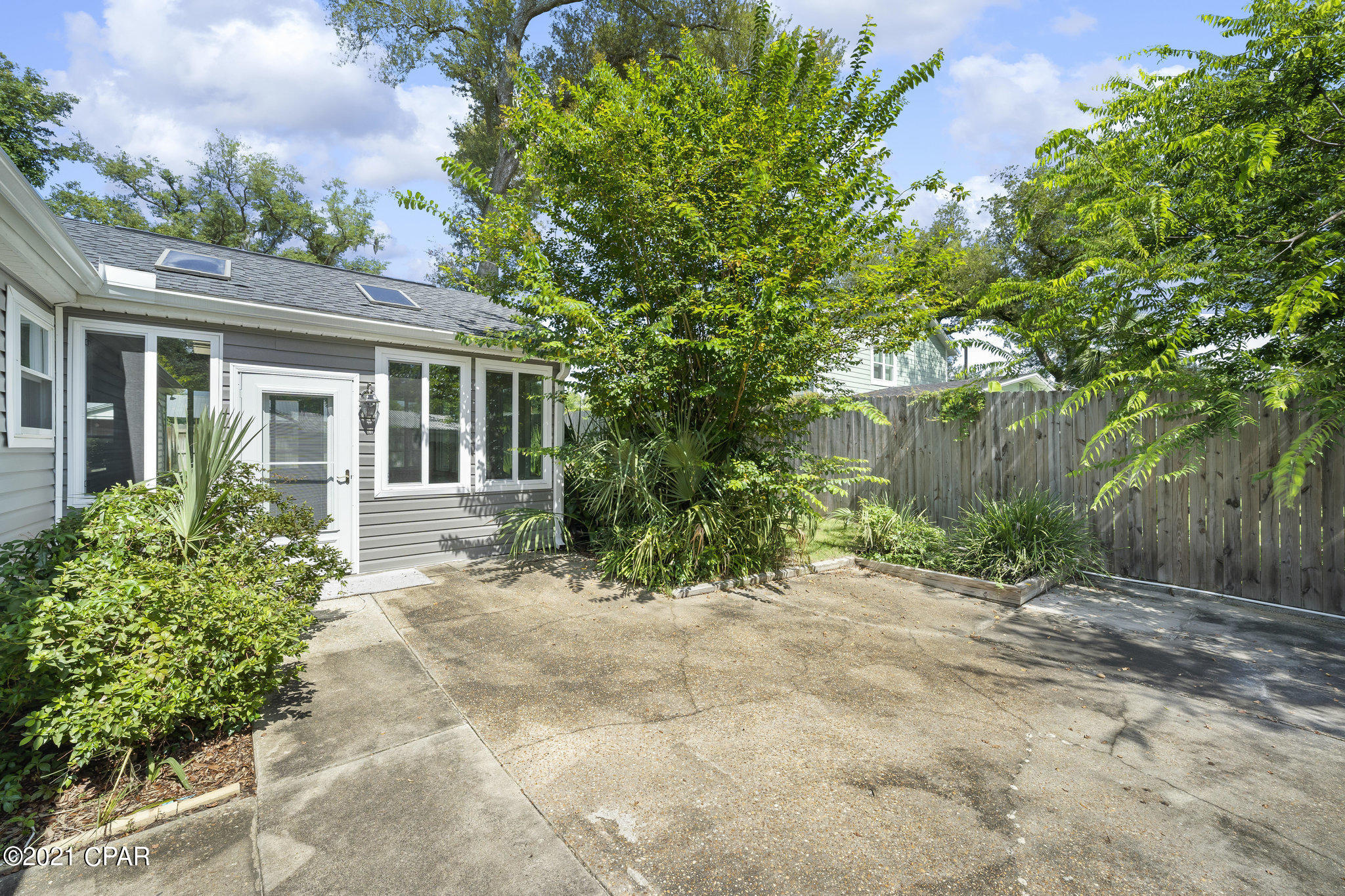 Sudduths 1st Add - Residential