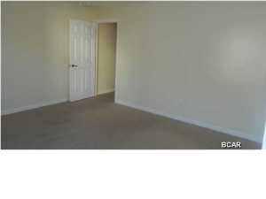 Palm Cove Phase III - Residential Lease