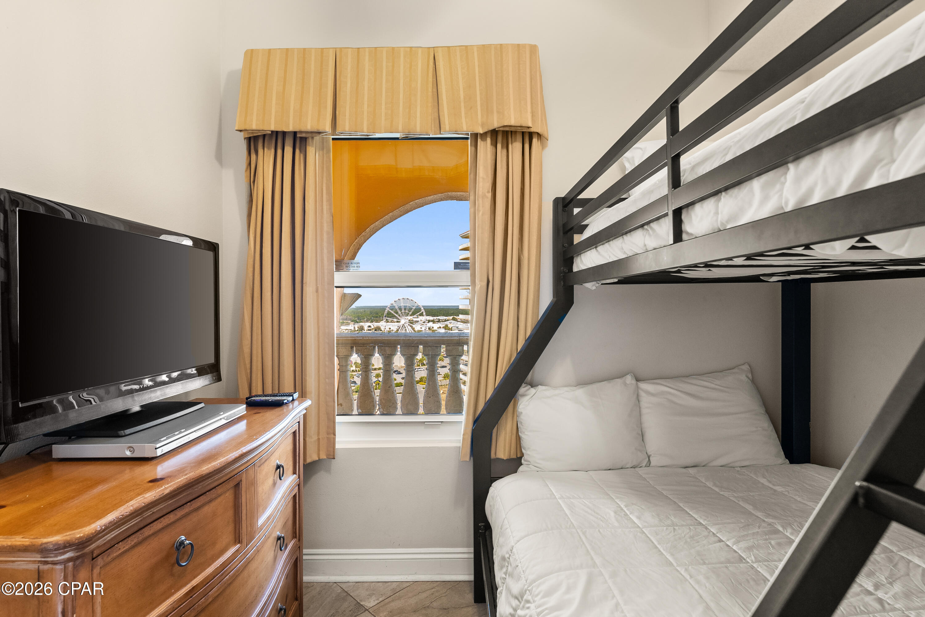 Calypso Towers II - Residential