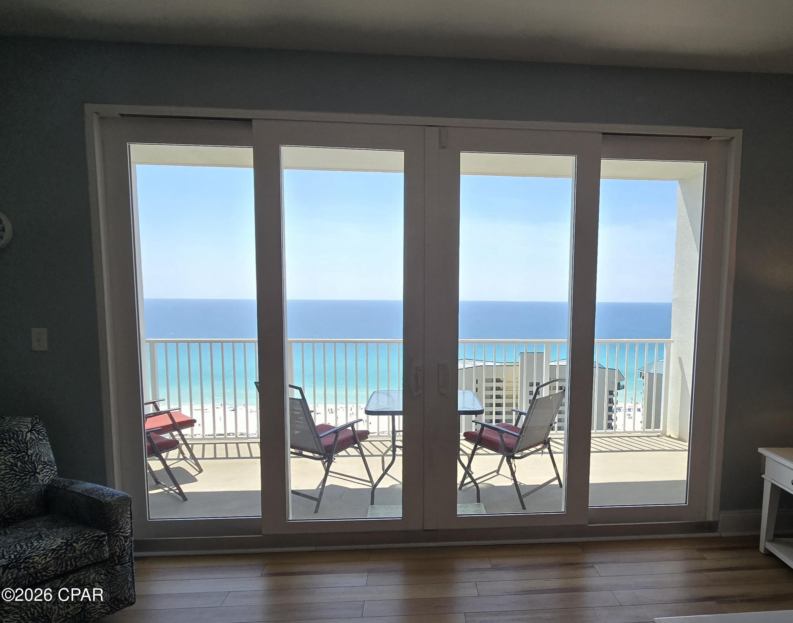 Laketown Wharf - Residential