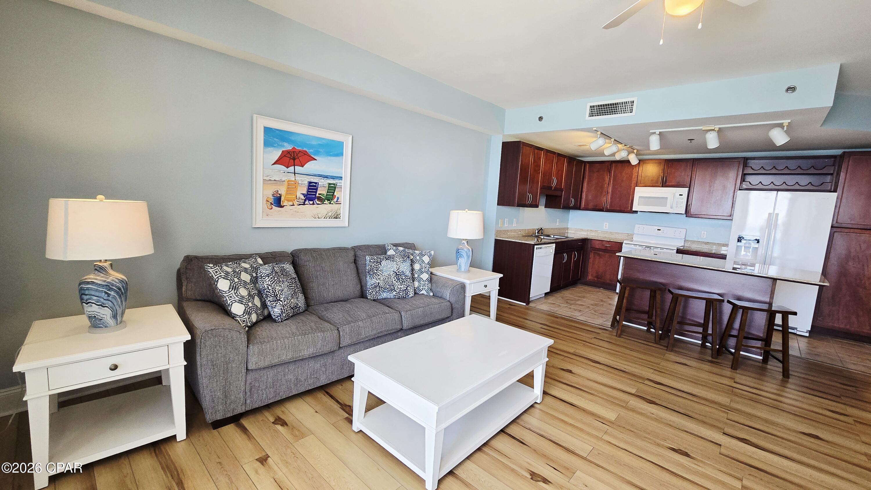 Laketown Wharf - Residential