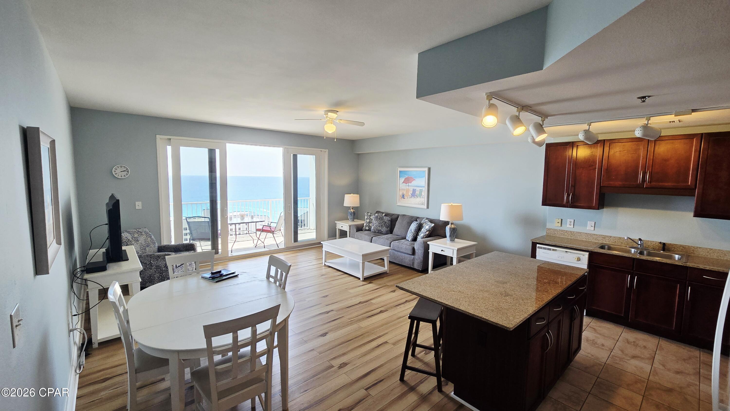 Laketown Wharf - Residential