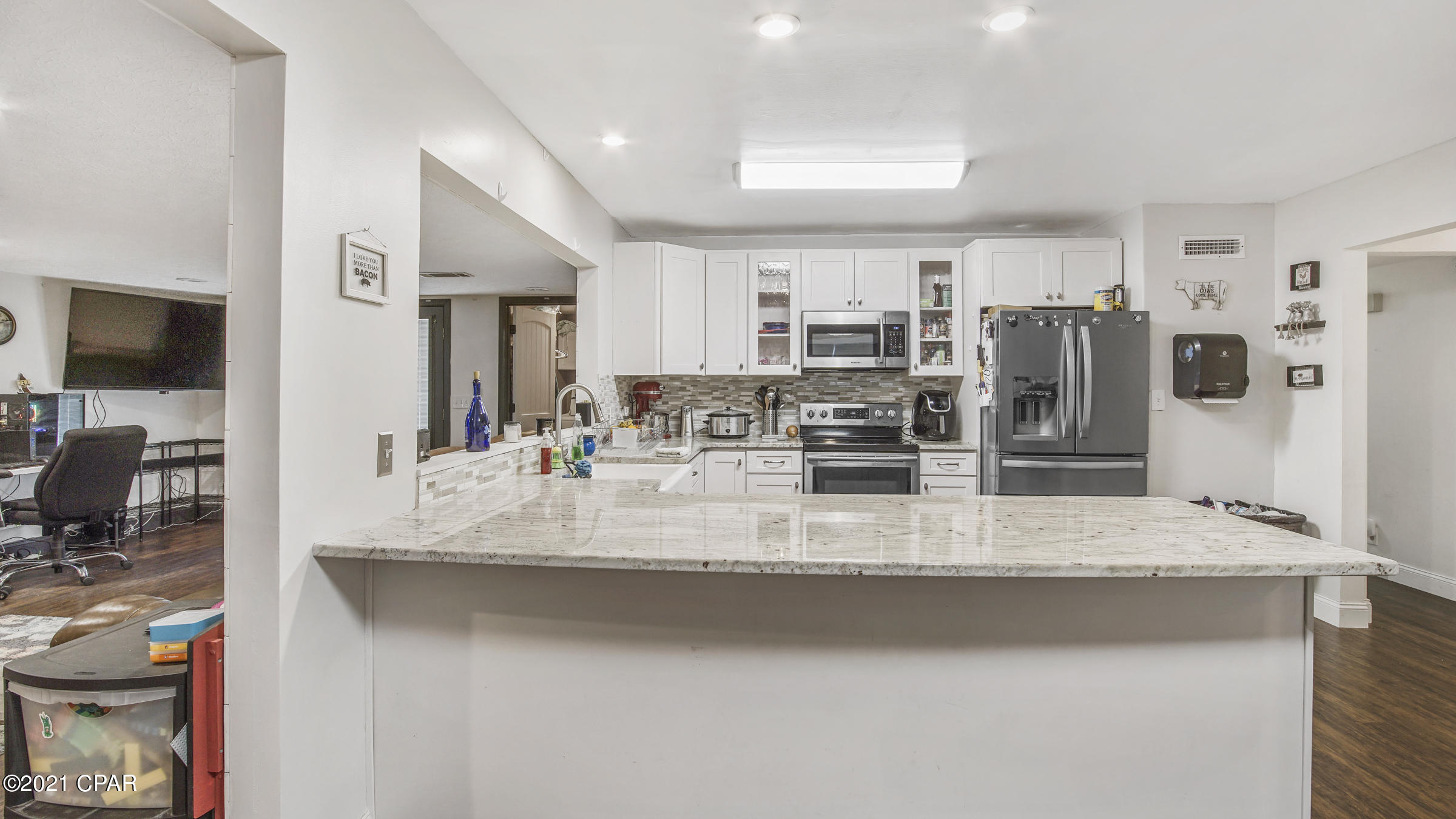 St And Bay Dev Co - Residential