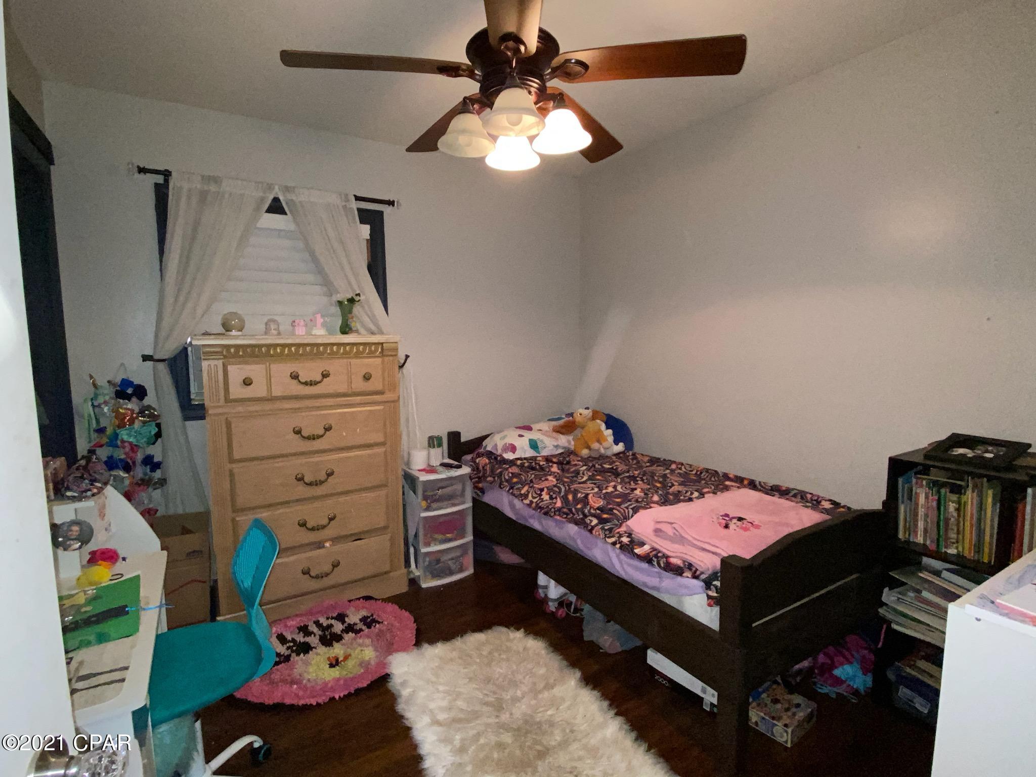 St And Bay Dev Co - Residential