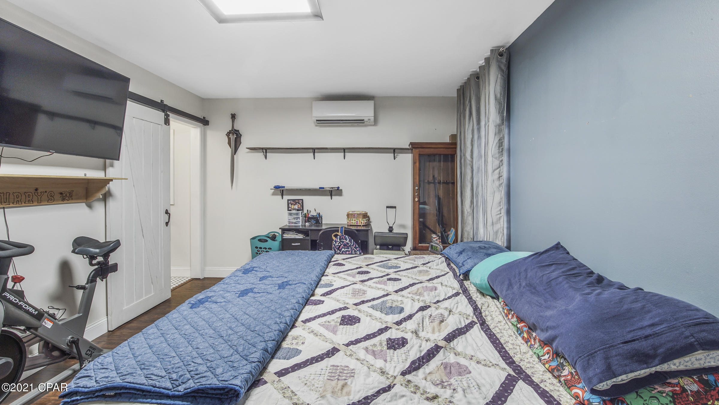 St And Bay Dev Co - Residential