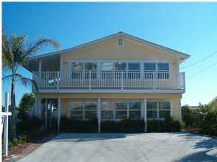 Upstairs unit.  All utilities included(electricity, gas, water, basic cable). Very spacious 2 bedroom 2 bath near the beach. It has a fenced shared backyard. NO SMOKING. Lawn Care also included.

This is a break lease- the current tenants will need up to 2 weeks to move.