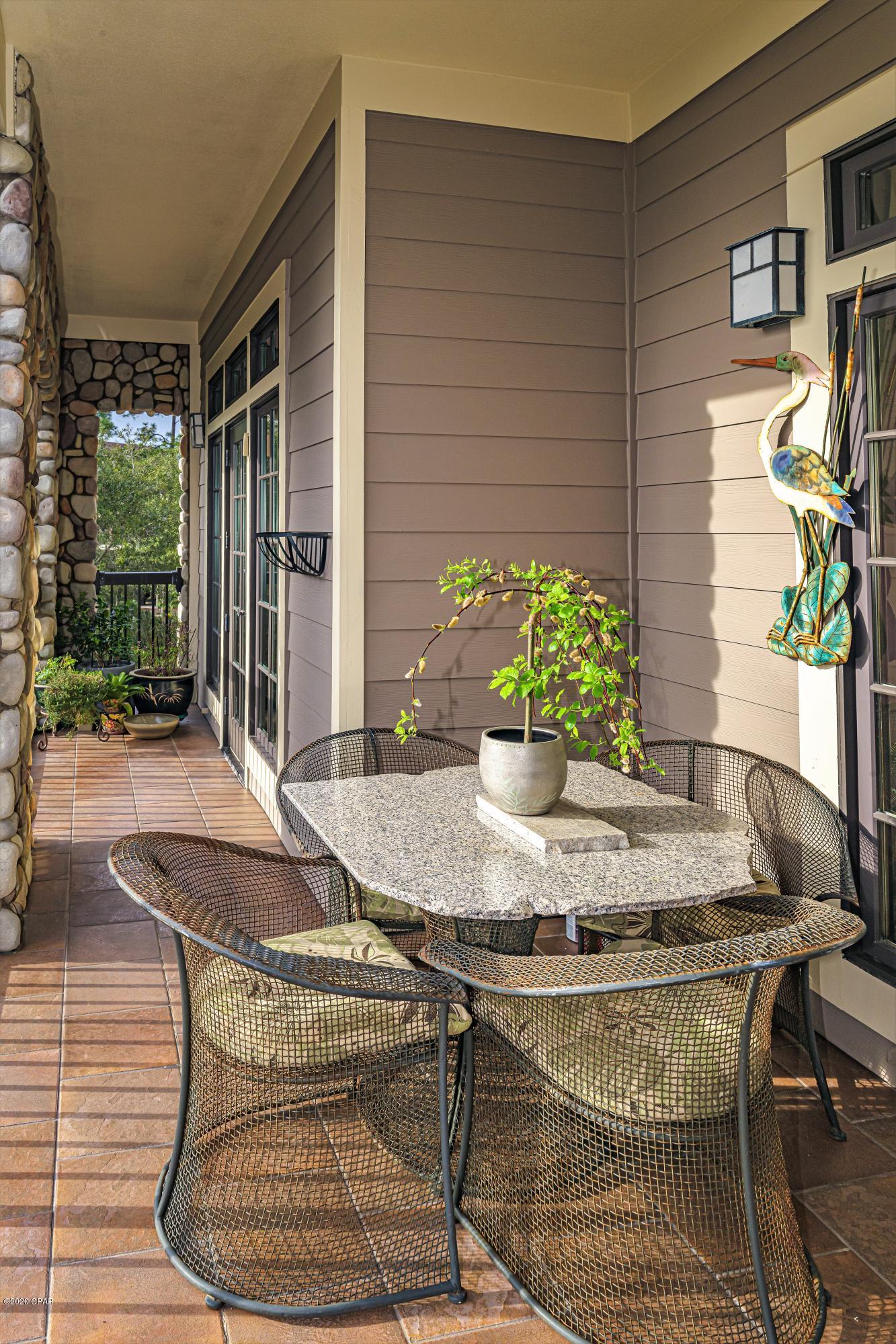 Lakeside Lodge At Prospect Pt - Residential