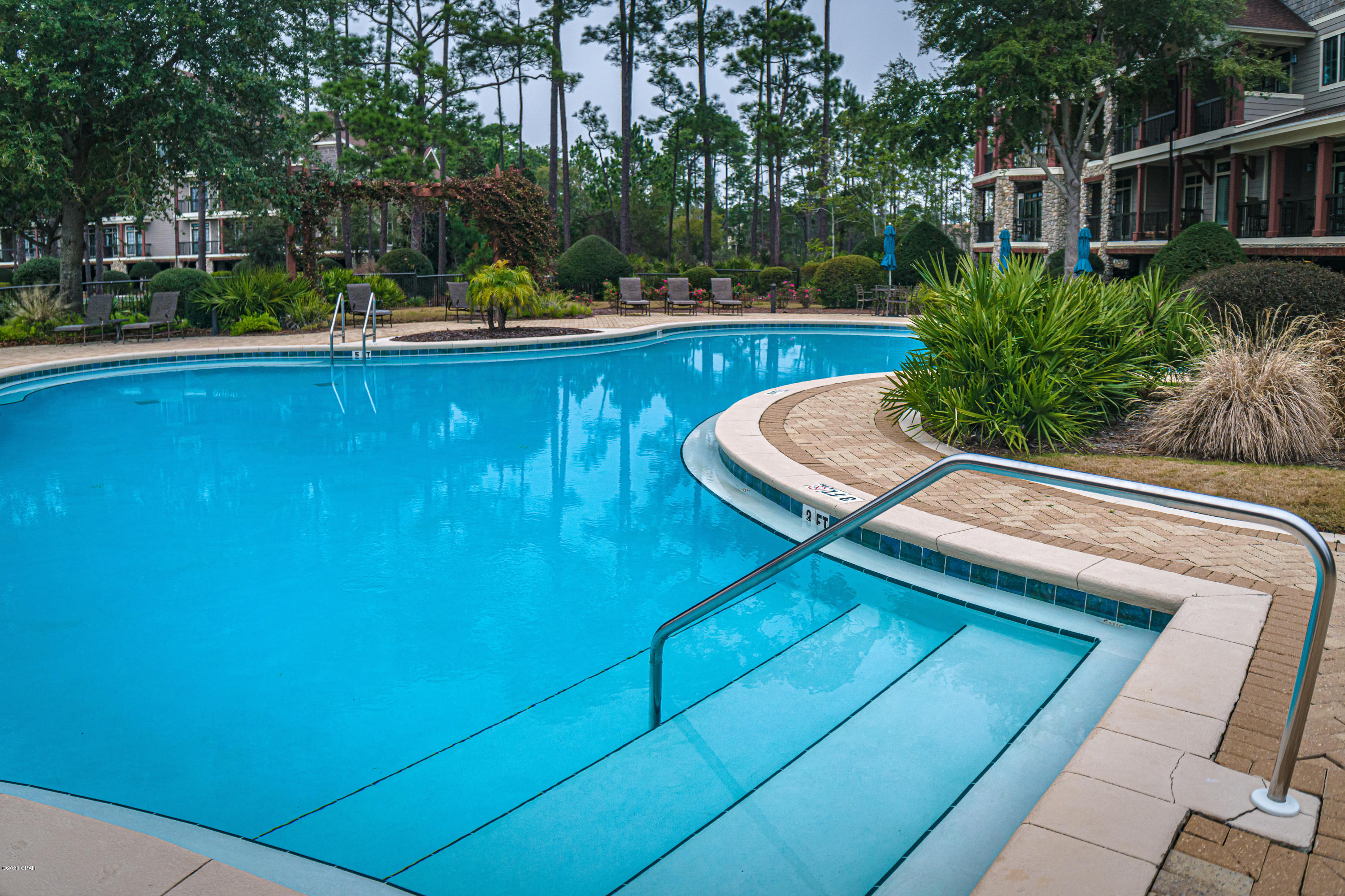 Lakeside Lodge At Prospect Pt - Residential