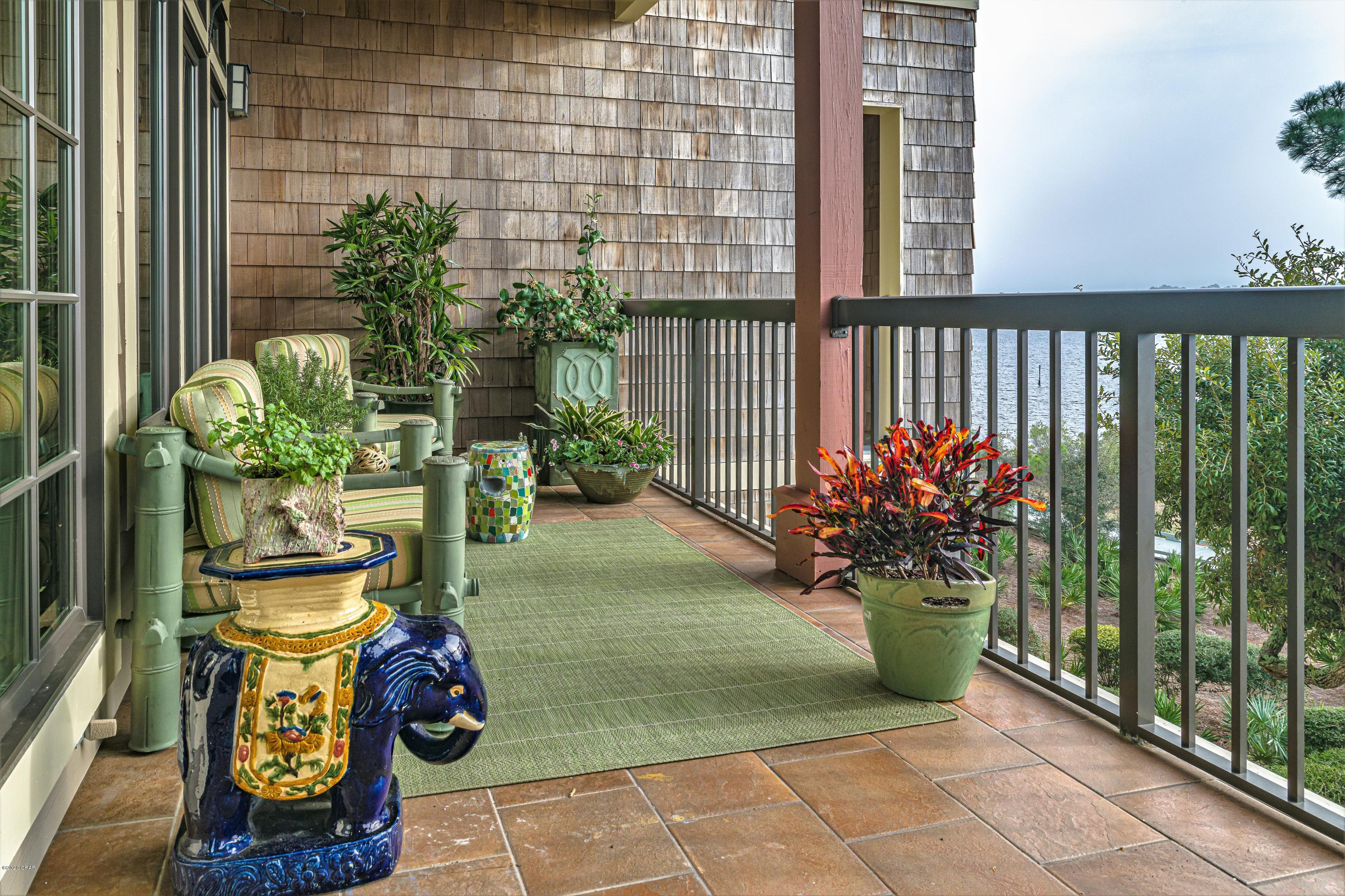 Lakeside Lodge At Prospect Pt - Residential