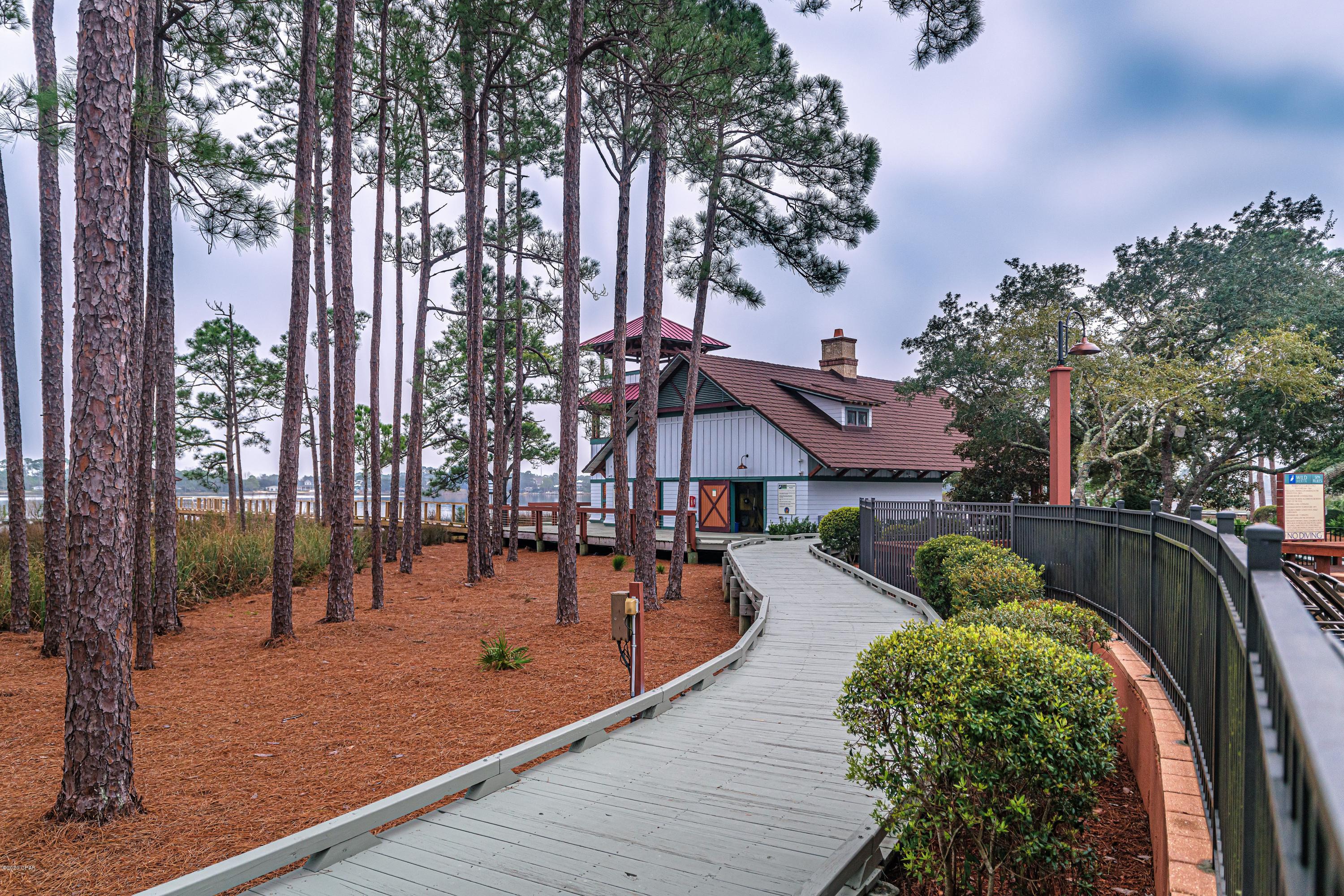 Lakeside Lodge At Prospect Pt - Residential