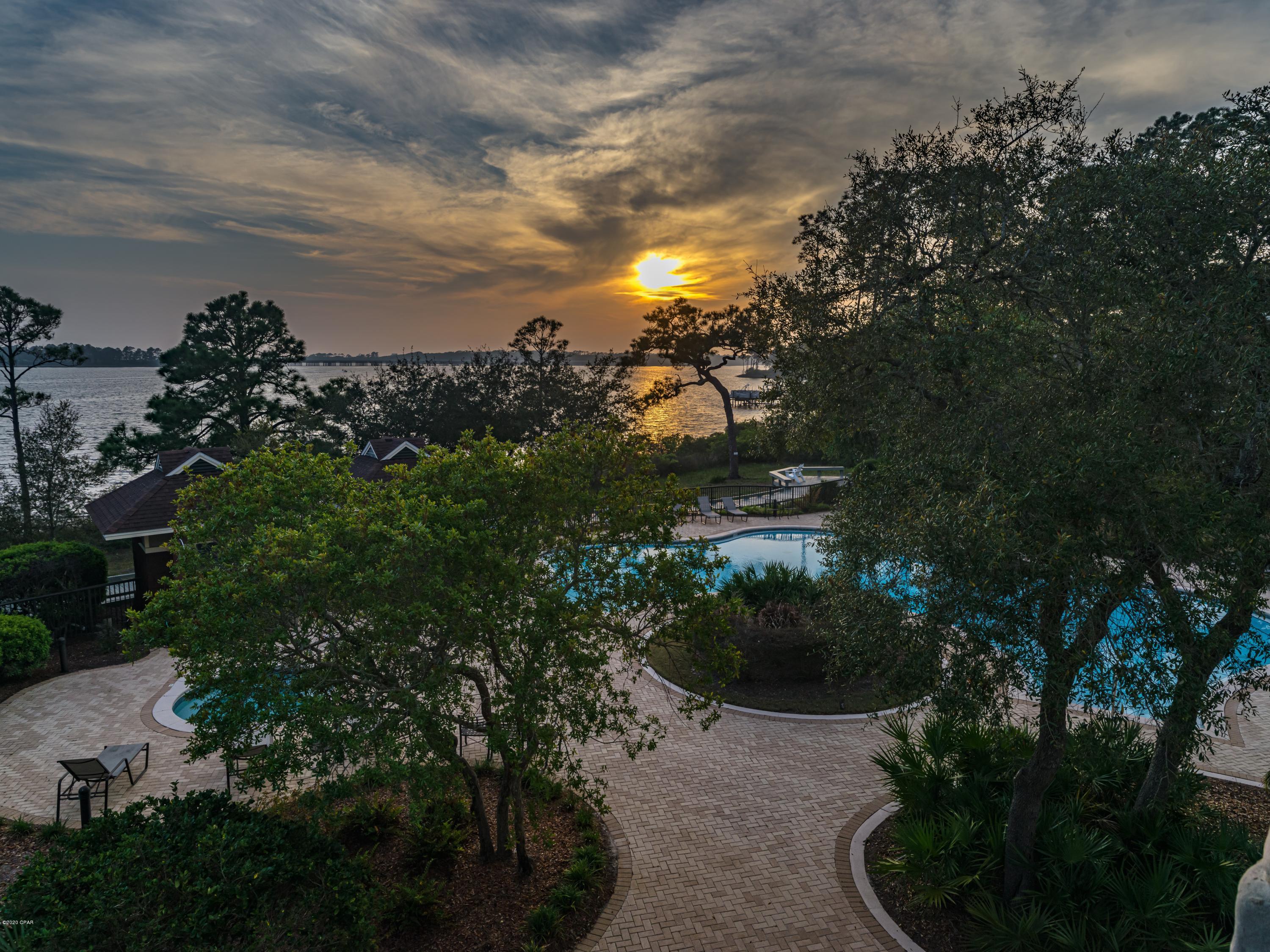 Lakeside Lodge At Prospect Pt - Residential