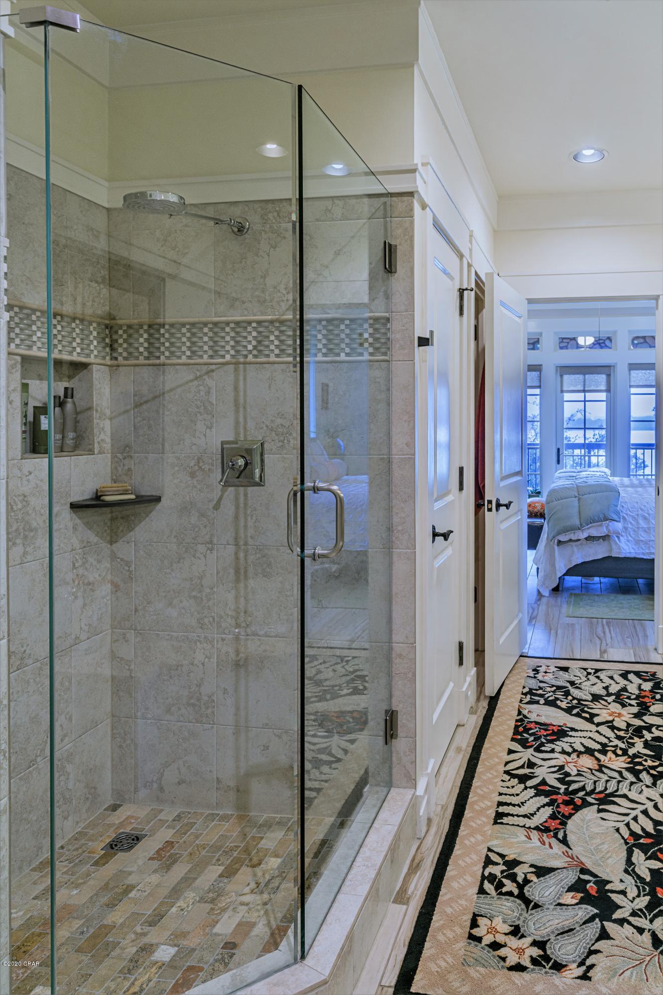 Lakeside Lodge At Prospect Pt - Residential