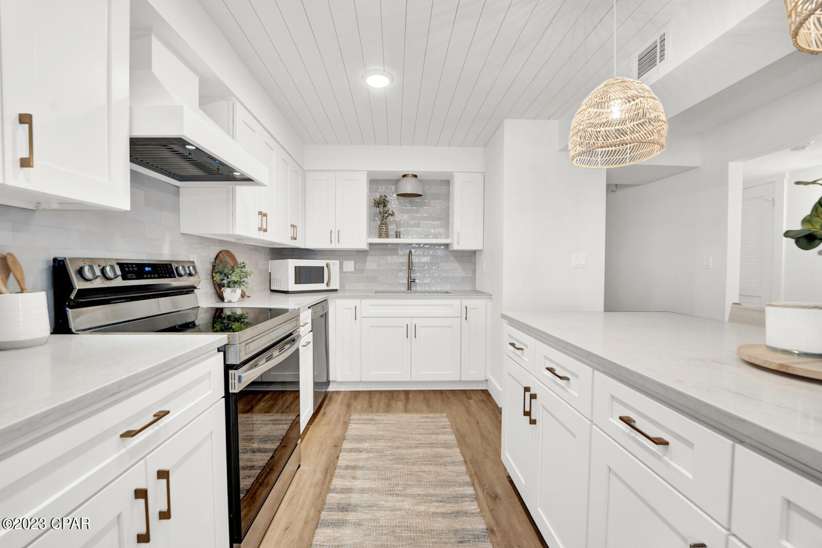 Regency Towers - Residential