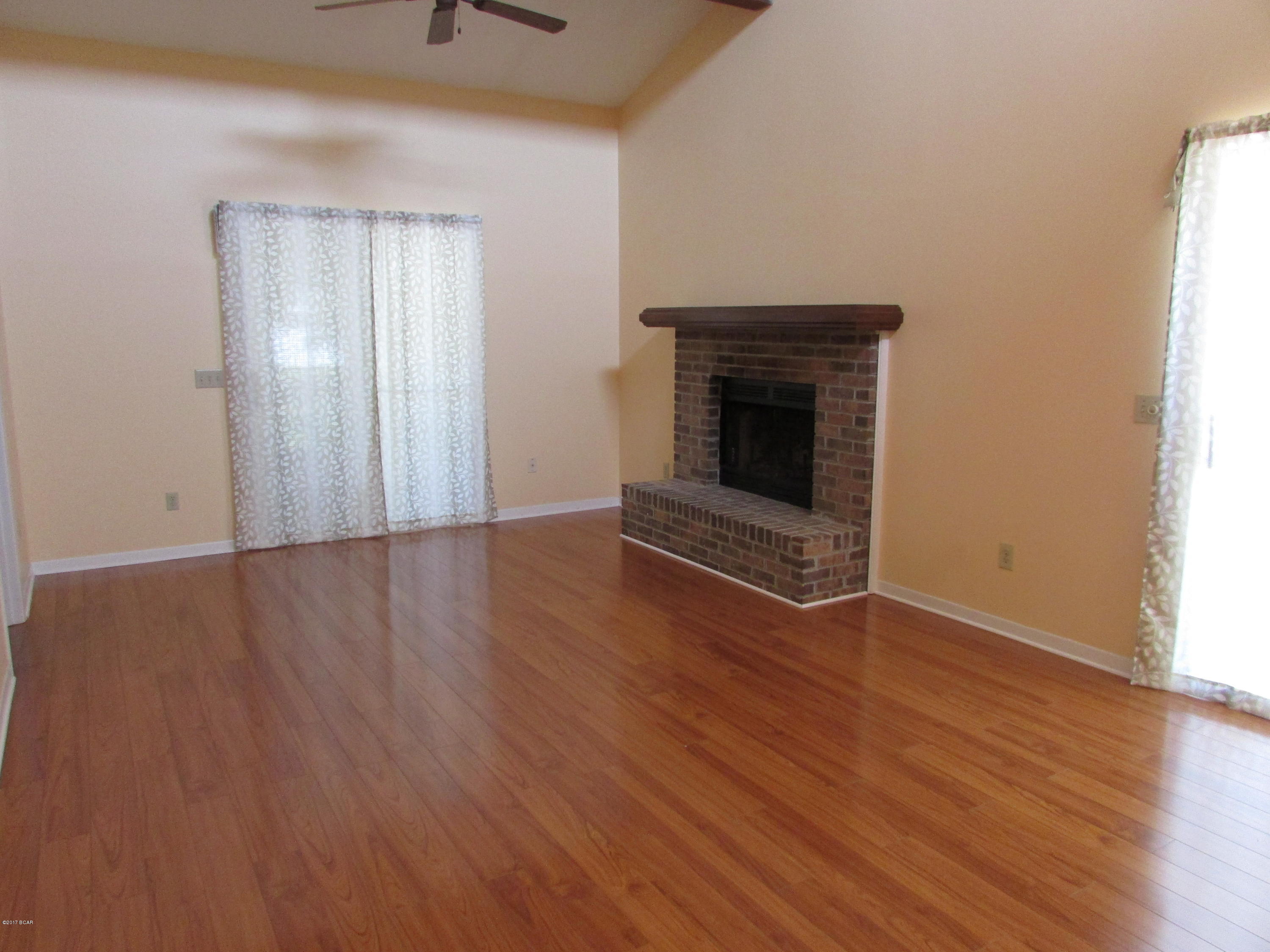 Venetian Villa - Residential Lease