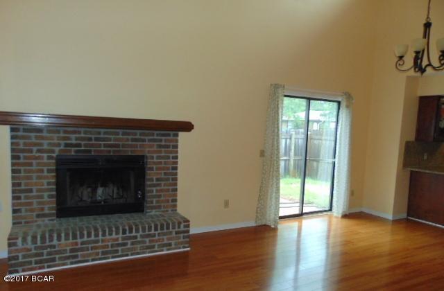 Venetian Villa - Residential Lease