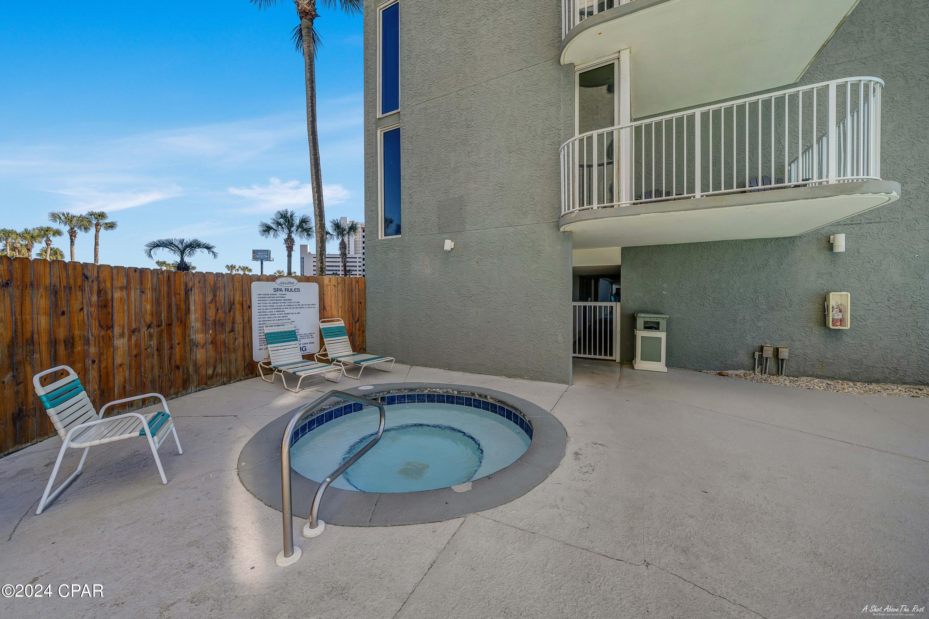 Long Beach Towers I - Residential