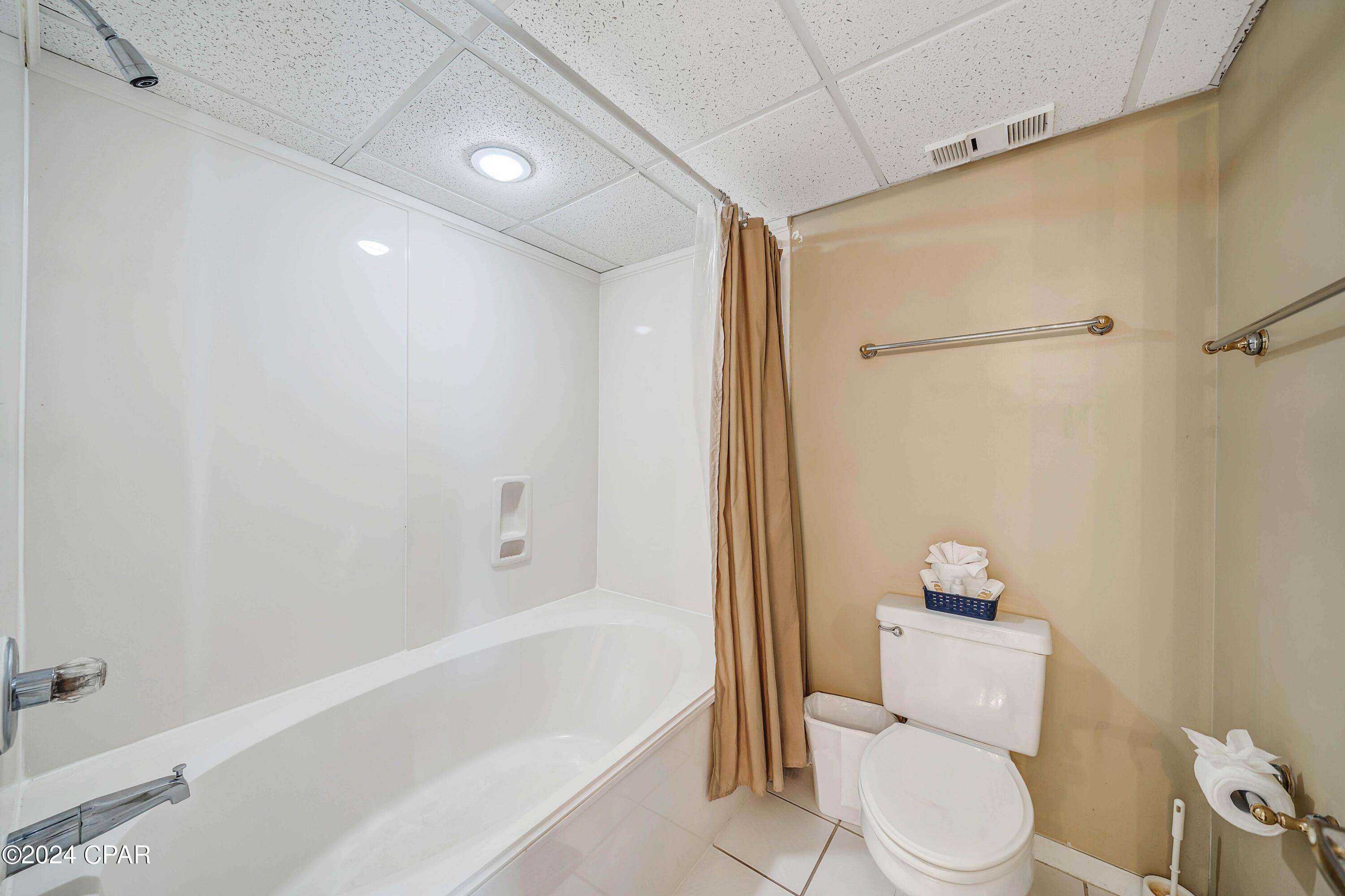 Long Beach Towers I - Residential