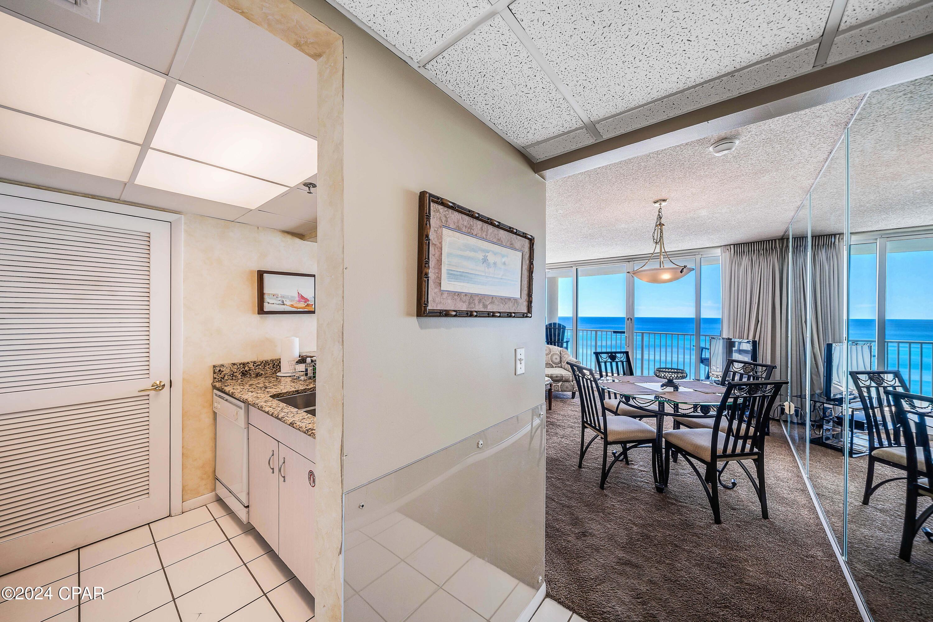 Long Beach Towers I - Residential