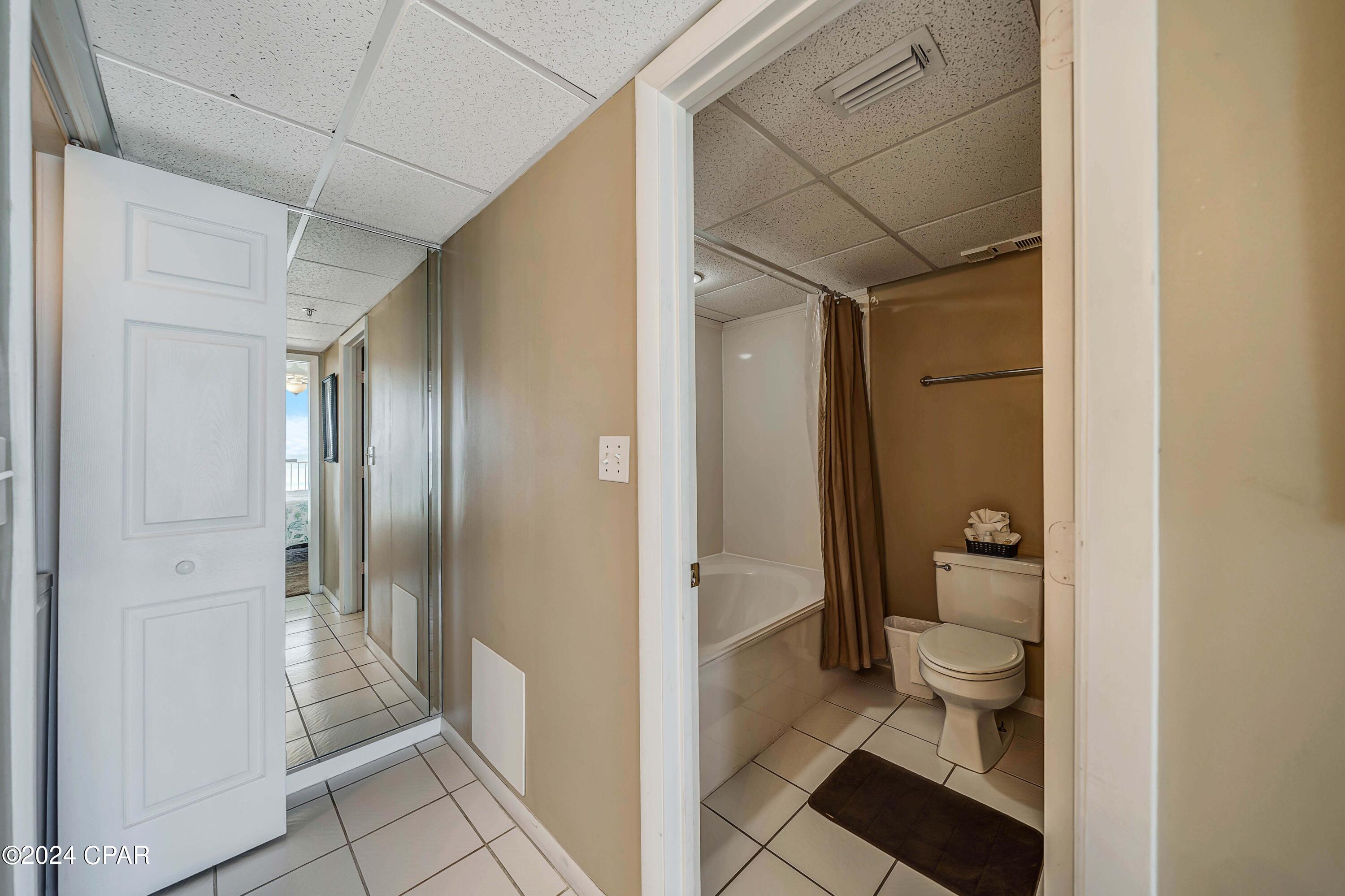 Long Beach Towers I - Residential