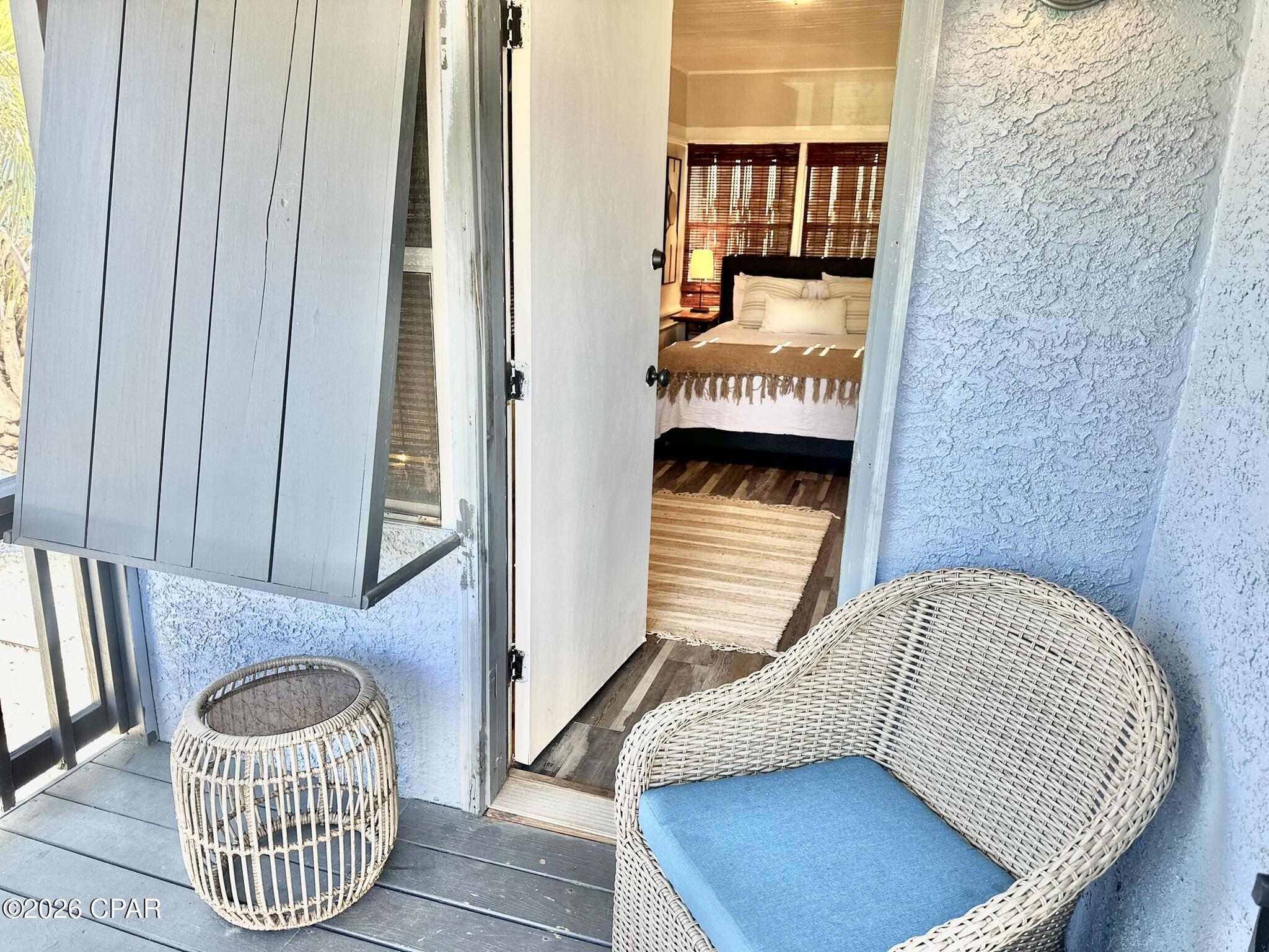 Laguna Beach Estates 6th Add - Residential