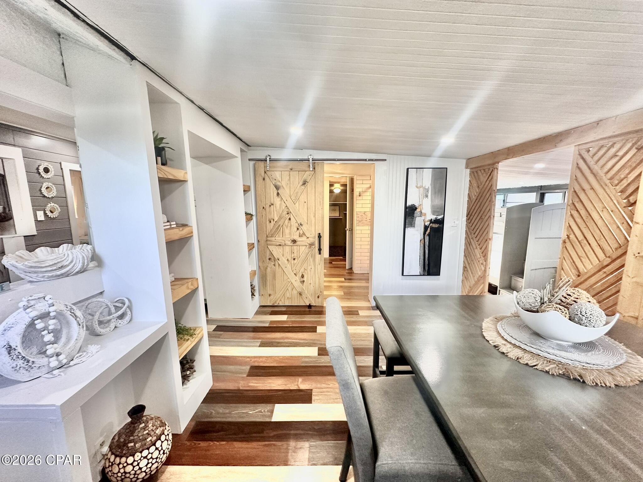 Laguna Beach Estates 6th Add - Residential