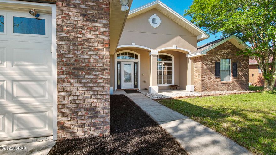 CURRENTLY UNDER CONTRACT, SELLER ACCEPTING BACKUP OFFERS

 Beautiful brick home in Cedars Crossing subdivision. Great community without an HOA. This property has been well maintained and is close to shopping, parks and great schools. Less than 10 miles to Tyndall AFB. Split floor plan with a large master bedroom. The living room has high ceilings and open floor plan. Enjoy a night by the gas fireplace or enjoy your friends and family in the open space. Beautiful yard and landscaping giving you great curb appeal. Don't wait, this one will go fast!