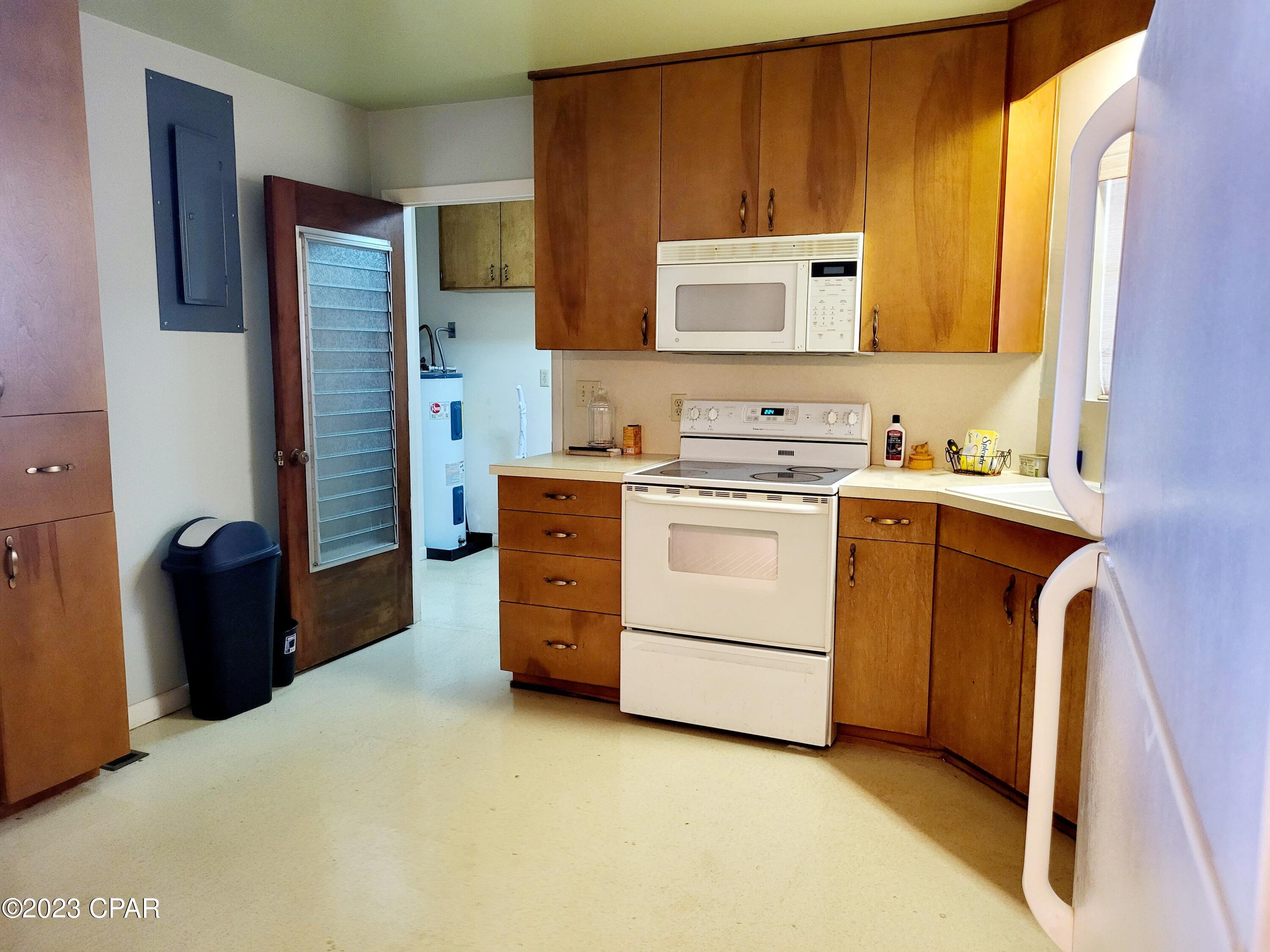 West Manor - Residential