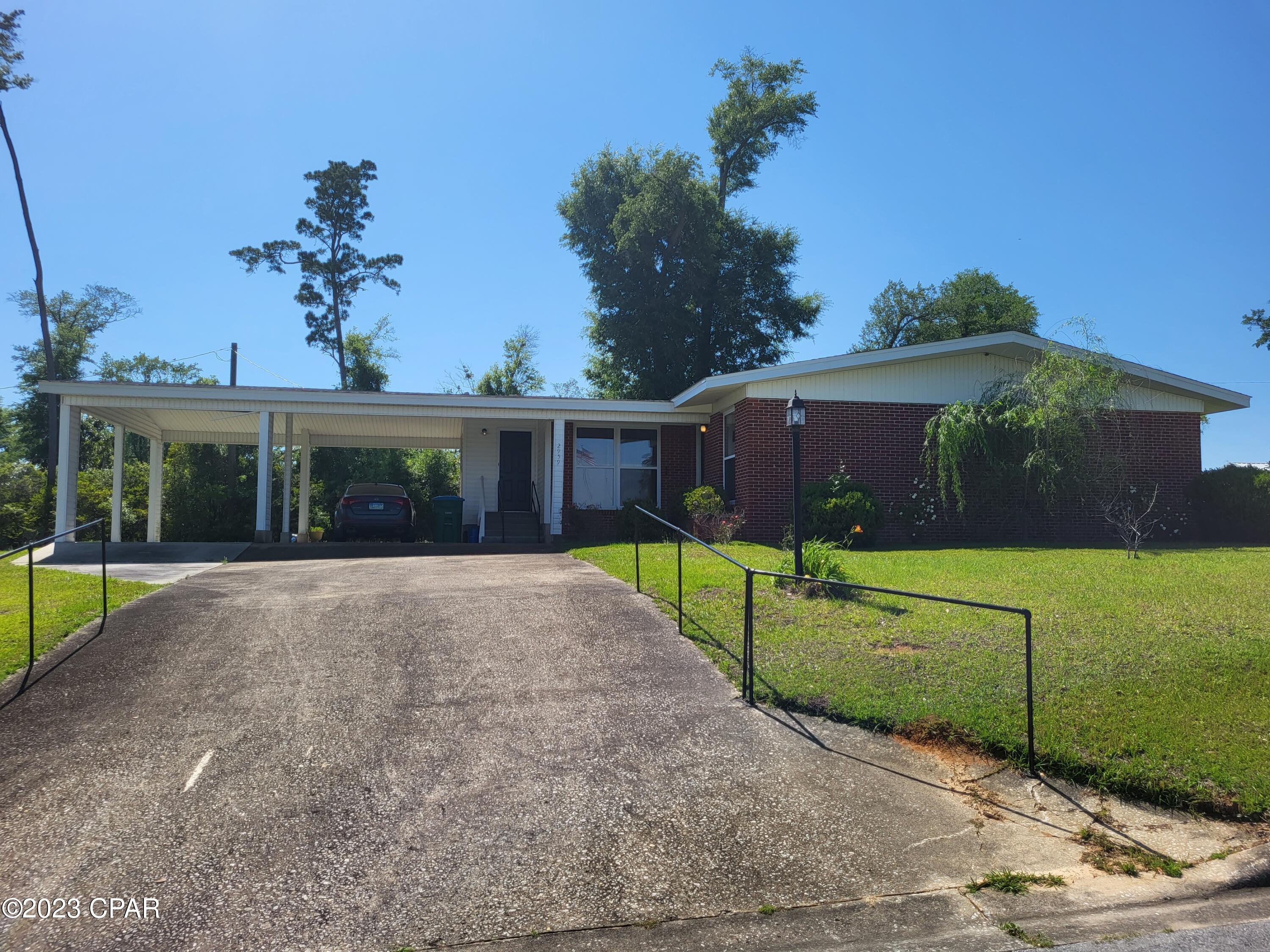 West Manor - Residential