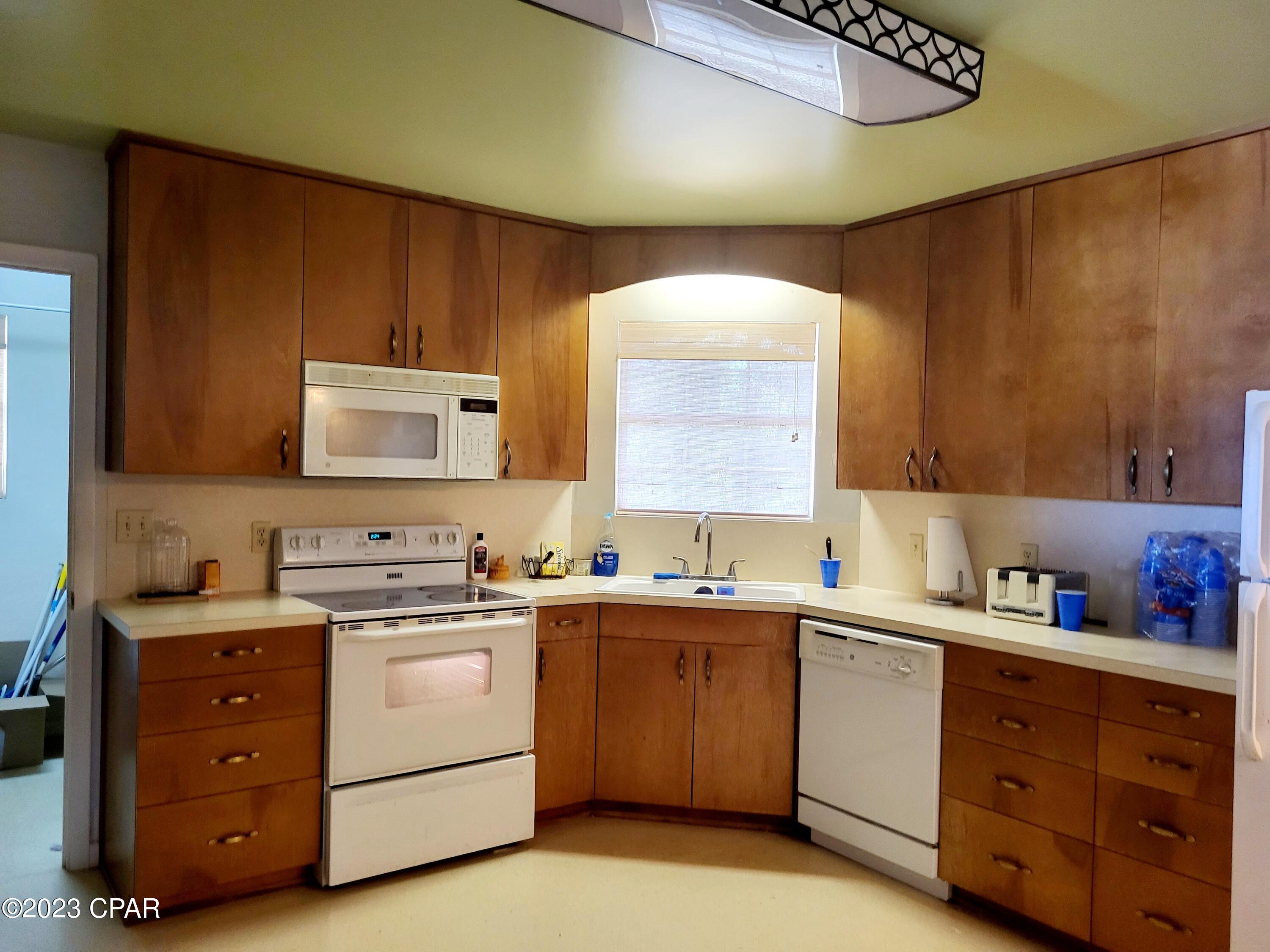 West Manor - Residential