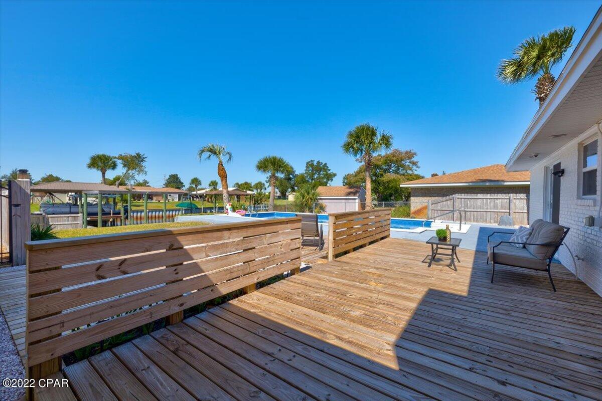 Baywood Shores Est Unit 2 - Residential