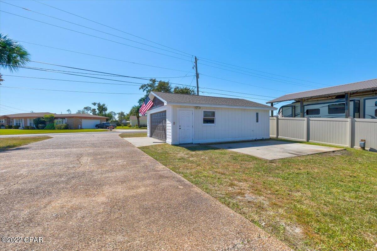 Baywood Shores Est Unit 2 - Residential