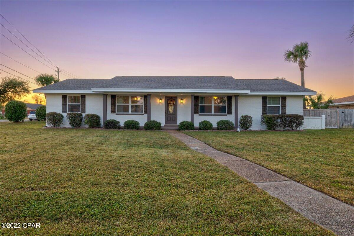 Baywood Shores Est Unit 2 - Residential