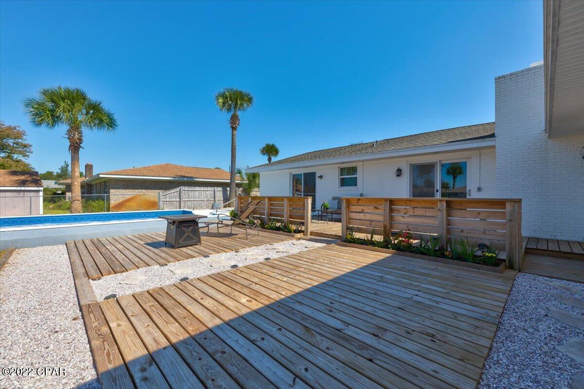 Baywood Shores Est Unit 2 - Residential