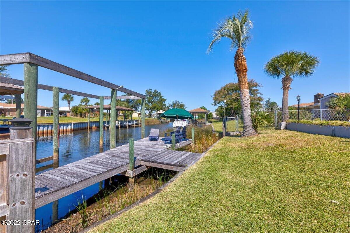 Baywood Shores Est Unit 2 - Residential