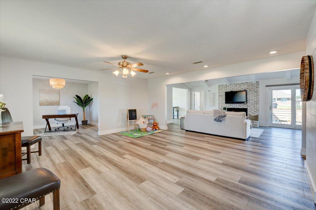 Baywood Shores Est Unit 2 - Residential