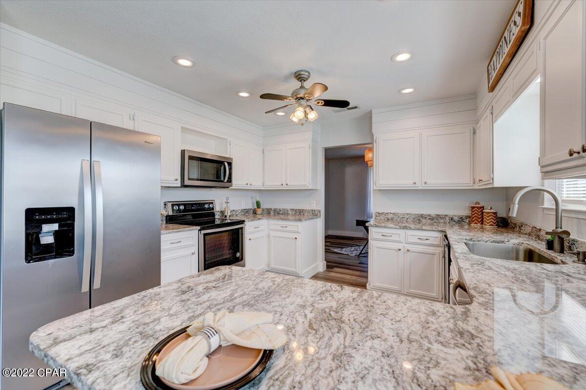 Baywood Shores Est Unit 2 - Residential