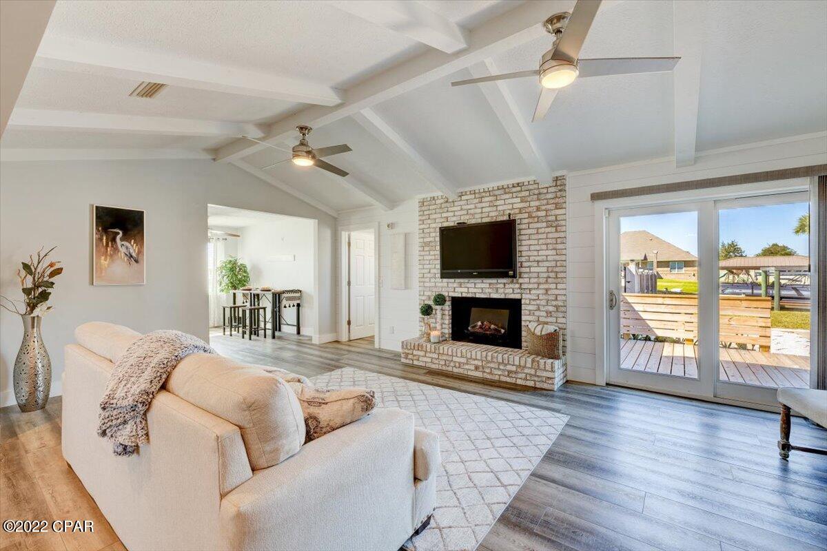 Baywood Shores Est Unit 2 - Residential