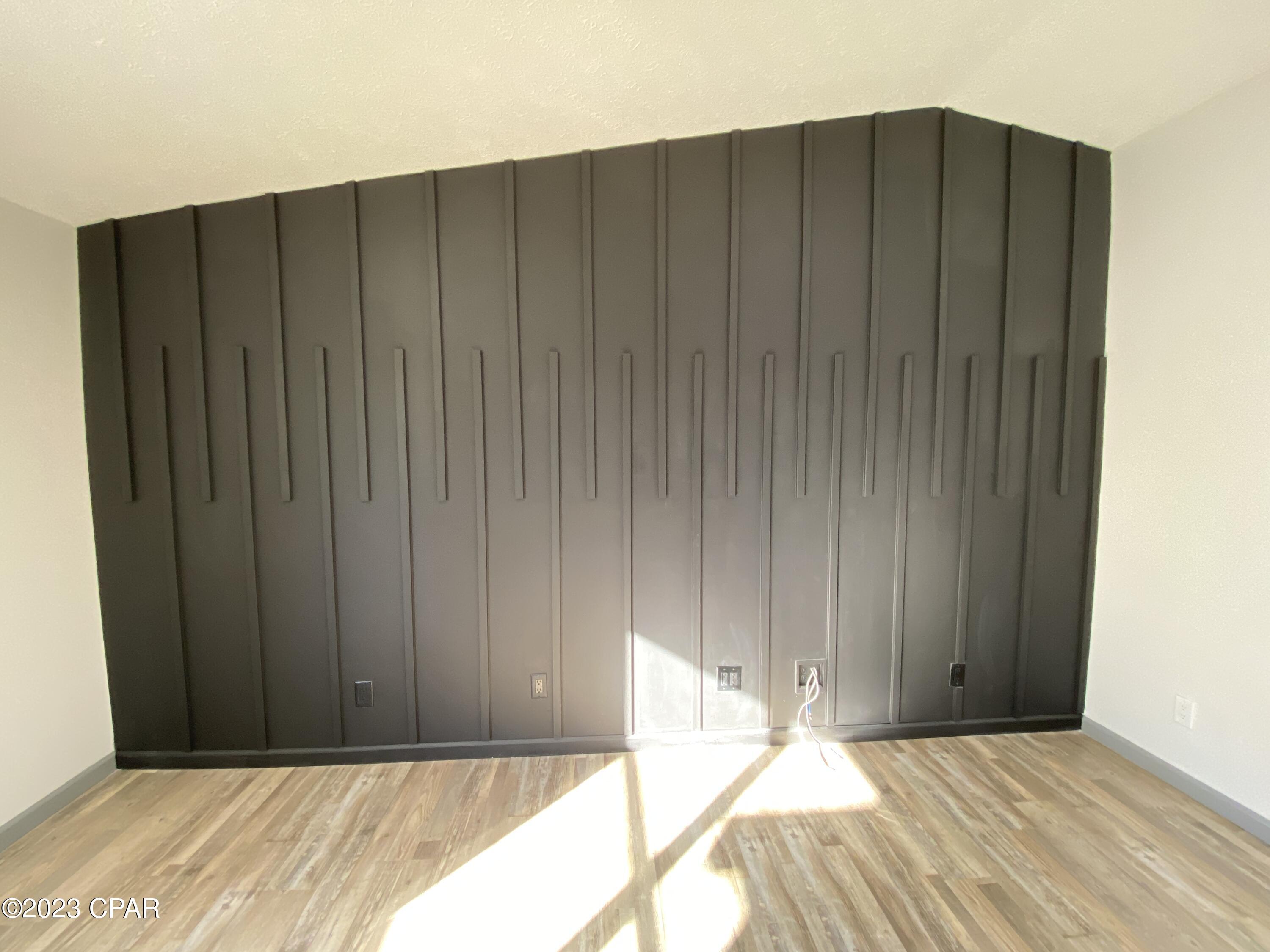 Venetian Villa 2nd Add Replat - Residential Lease