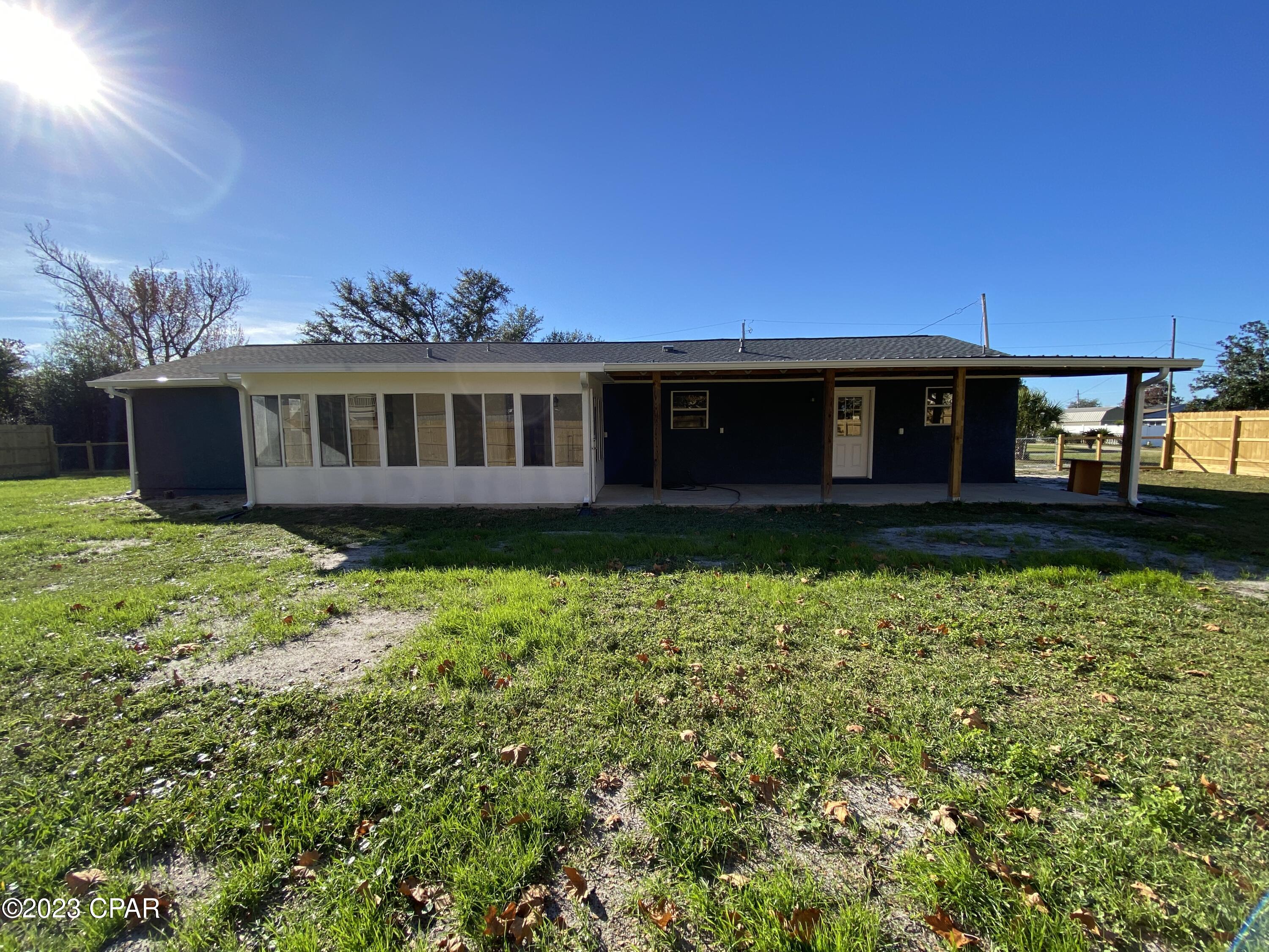 Venetian Villa 2nd Add Replat - Residential Lease