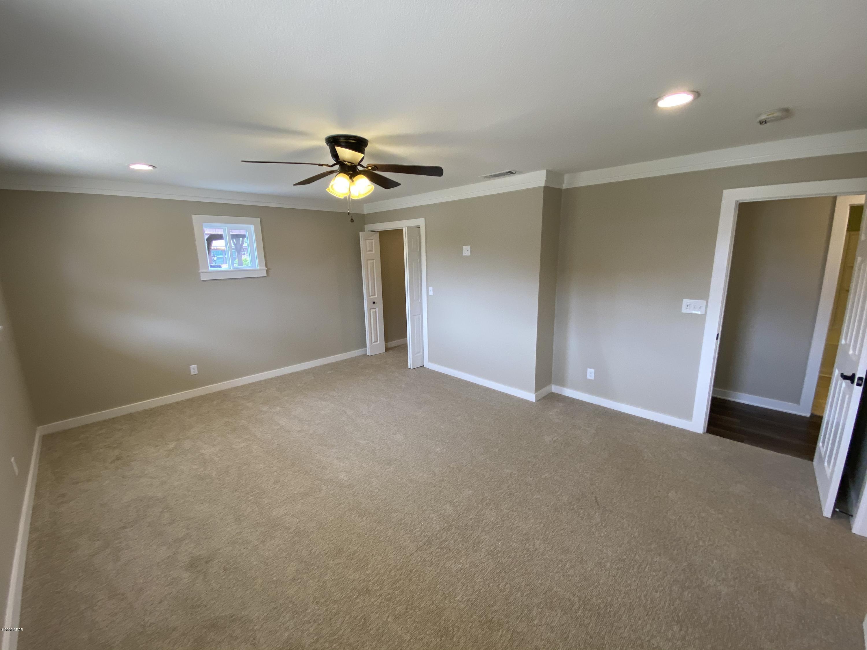 Baywood Shores Est Unit 1 - Residential