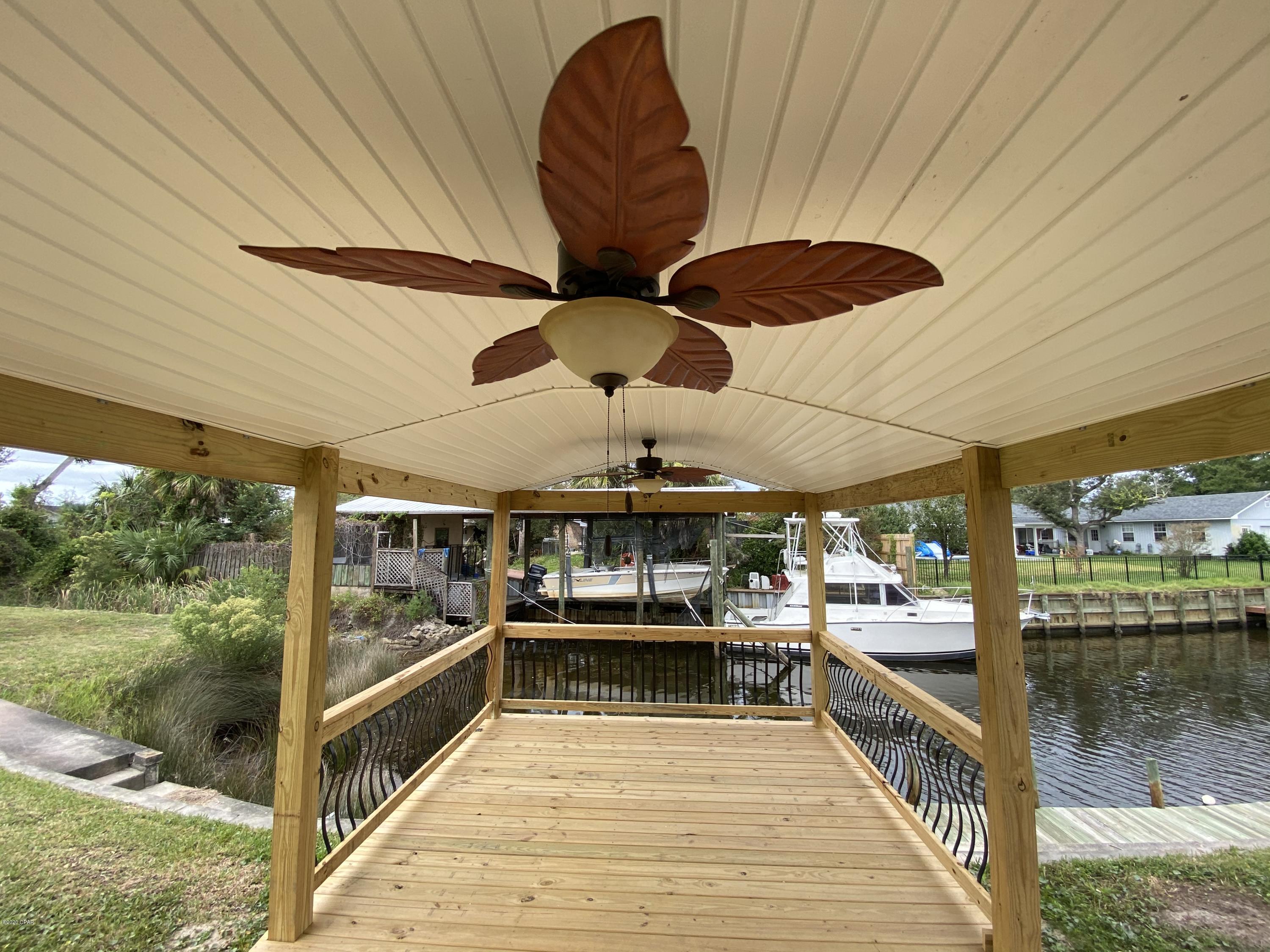 Baywood Shores Est Unit 1 - Residential